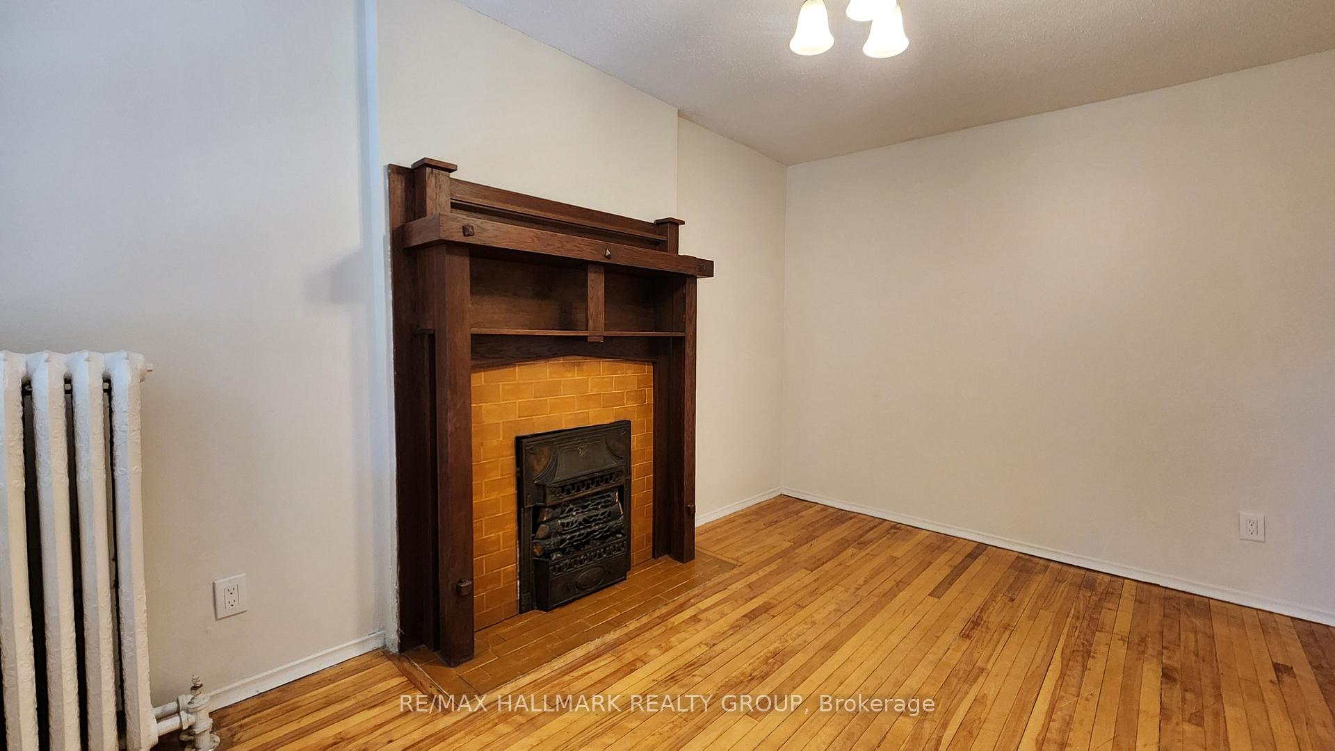 Photo 5 of Unit 2, 122 Fourth Avenue, Ottawa, Glebe — HOMEH