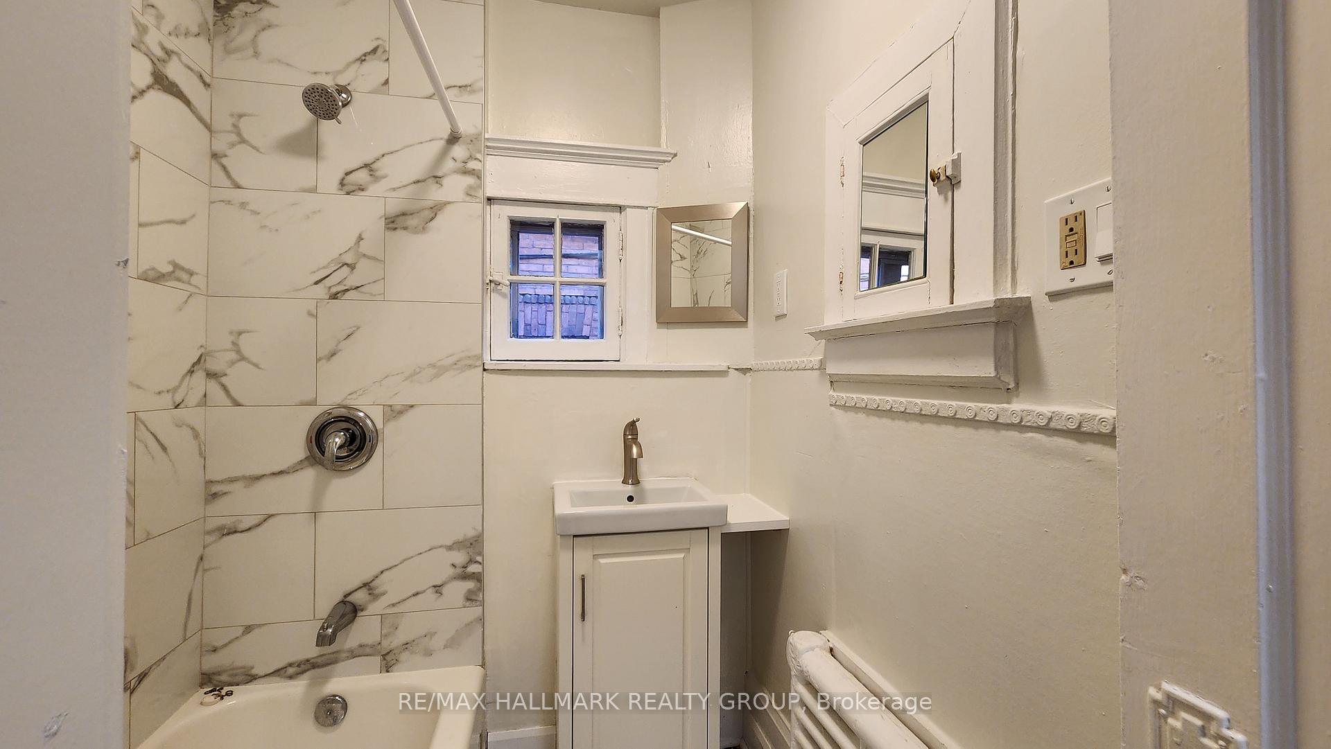 Photo 19 of Unit 2, 122 Fourth Avenue, Ottawa, Glebe — HOMEH