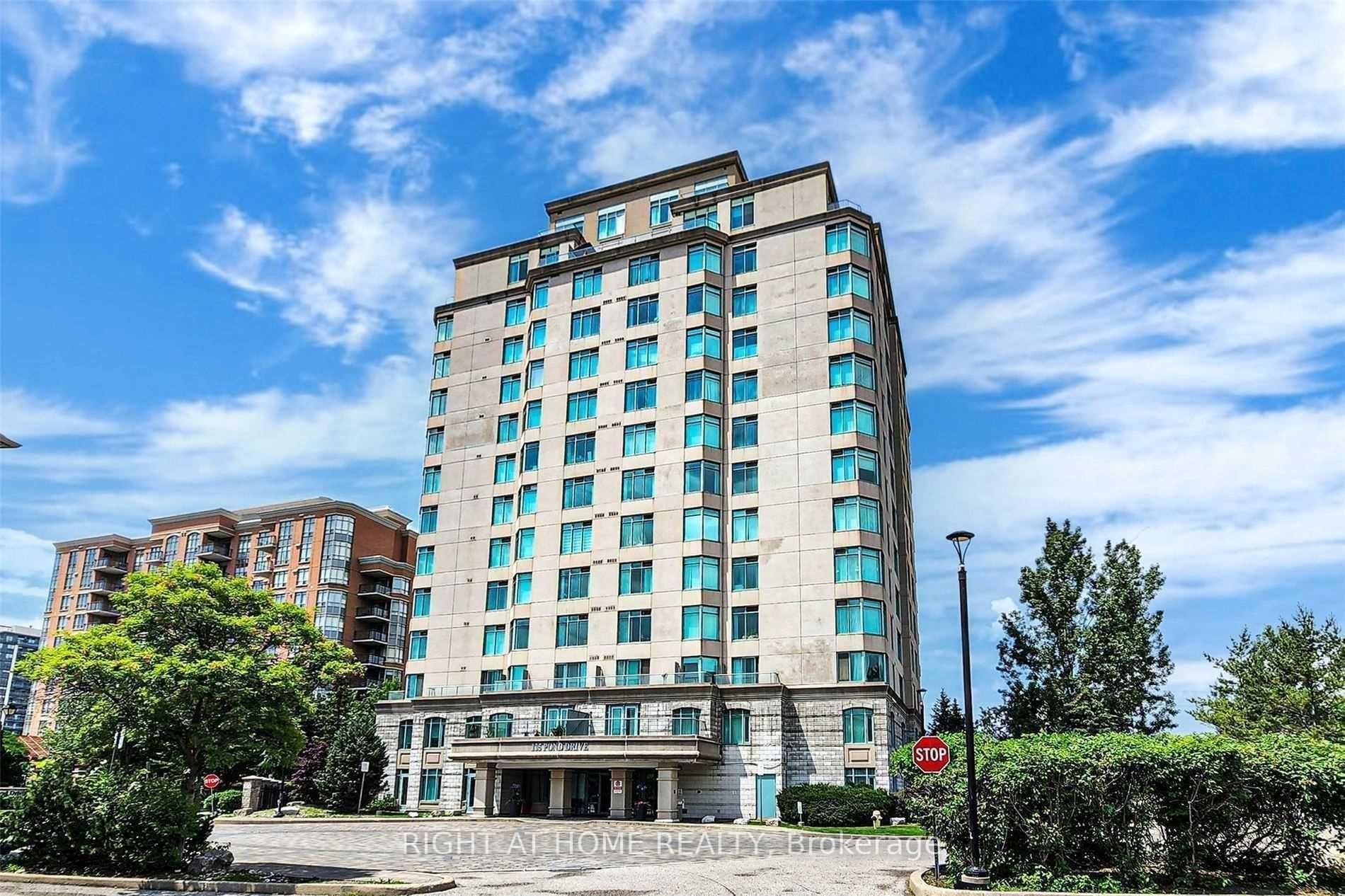 Photo 3 of Unit 906, 135 Pond Drive, Markham, Commerce Valley — HOMEH