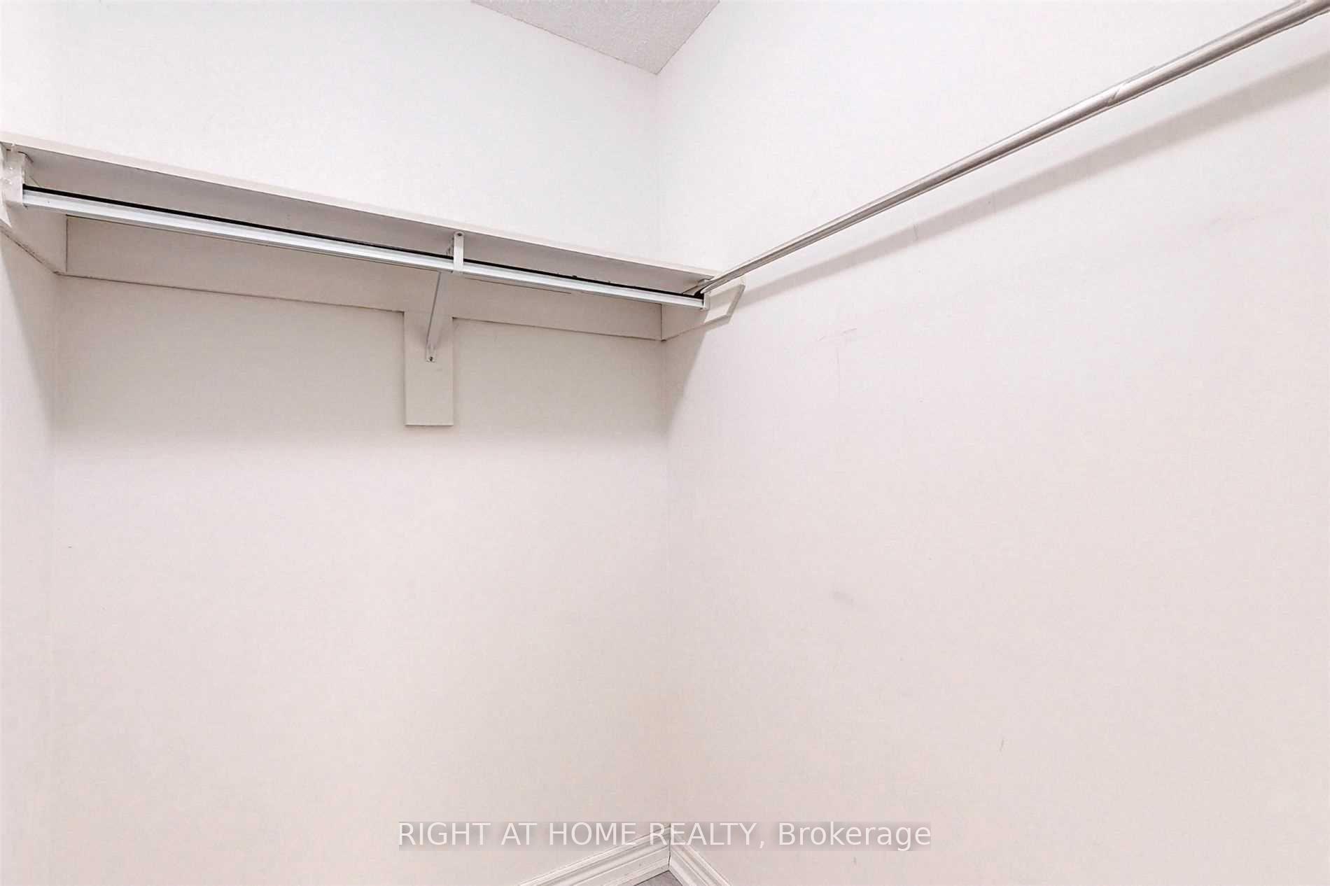 Photo 21 of Unit 906, 135 Pond Drive, Markham, Commerce Valley — HOMEH