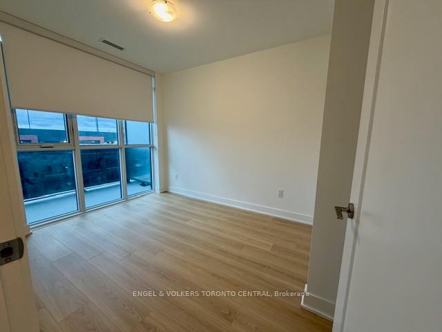 Photo 8 of Unit 359, 2425 Simcoe Street N, Oshawa, Windfields — HOMEH