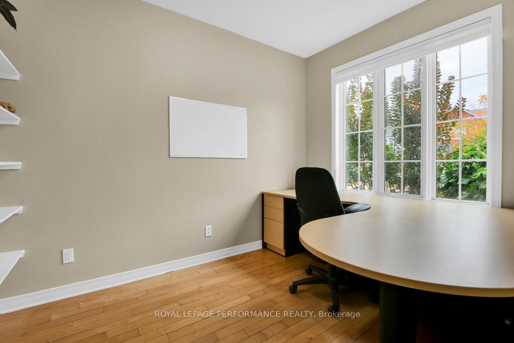 Photo 18 of 10 San Mateo Drive, Ottawa, Barrhaven - Longfields — HOMEH