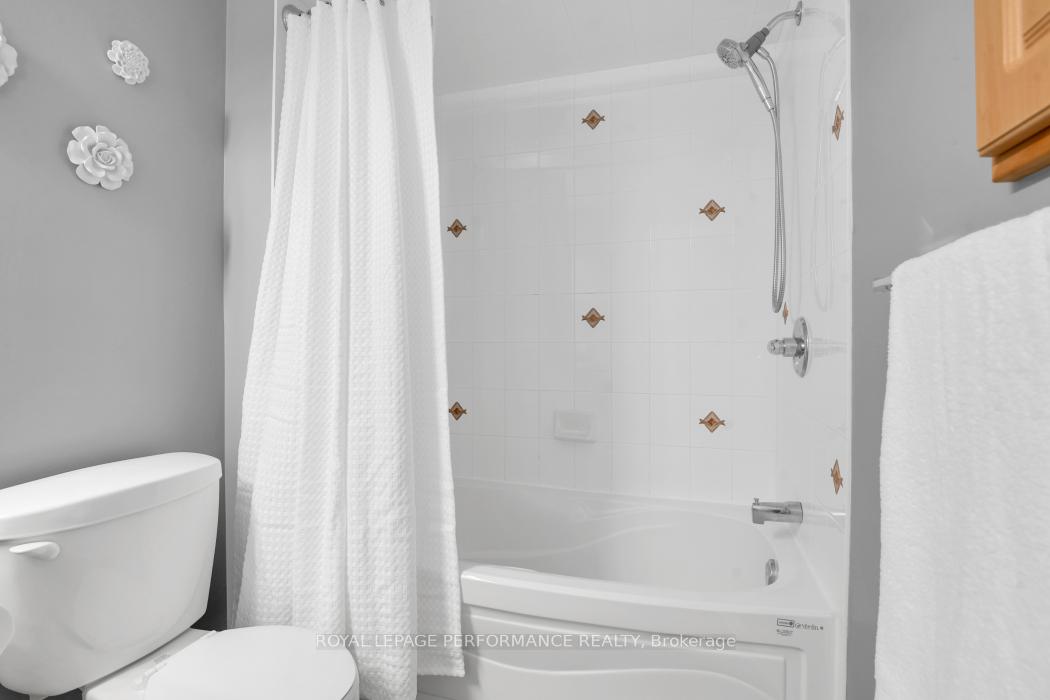 Photo 23 of 10 San Mateo Drive, Ottawa, Barrhaven - Longfields — HOMEH