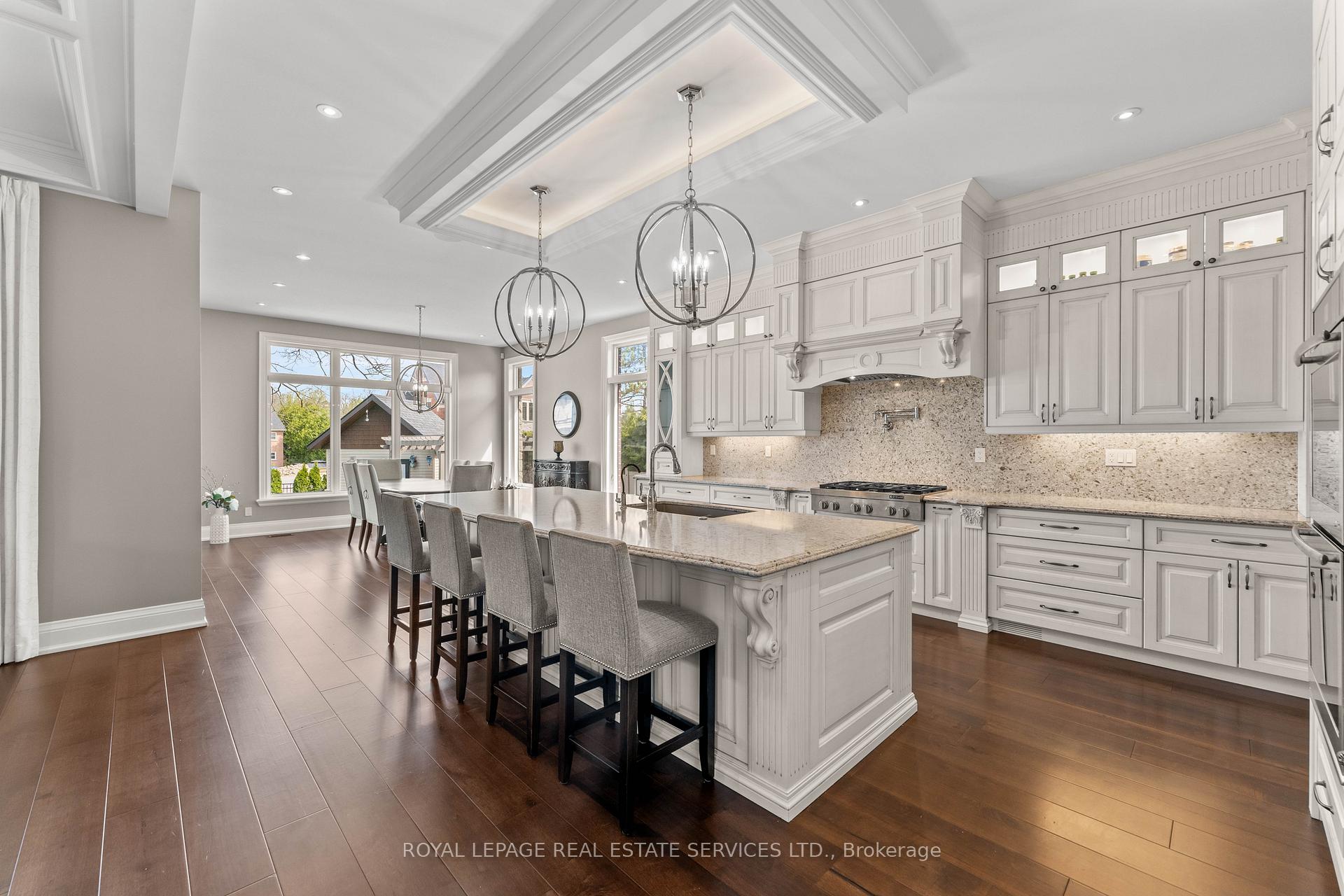 Photo 12 of 50 Fairway Drive, Aurora, Aurora Highlands — HOMEH