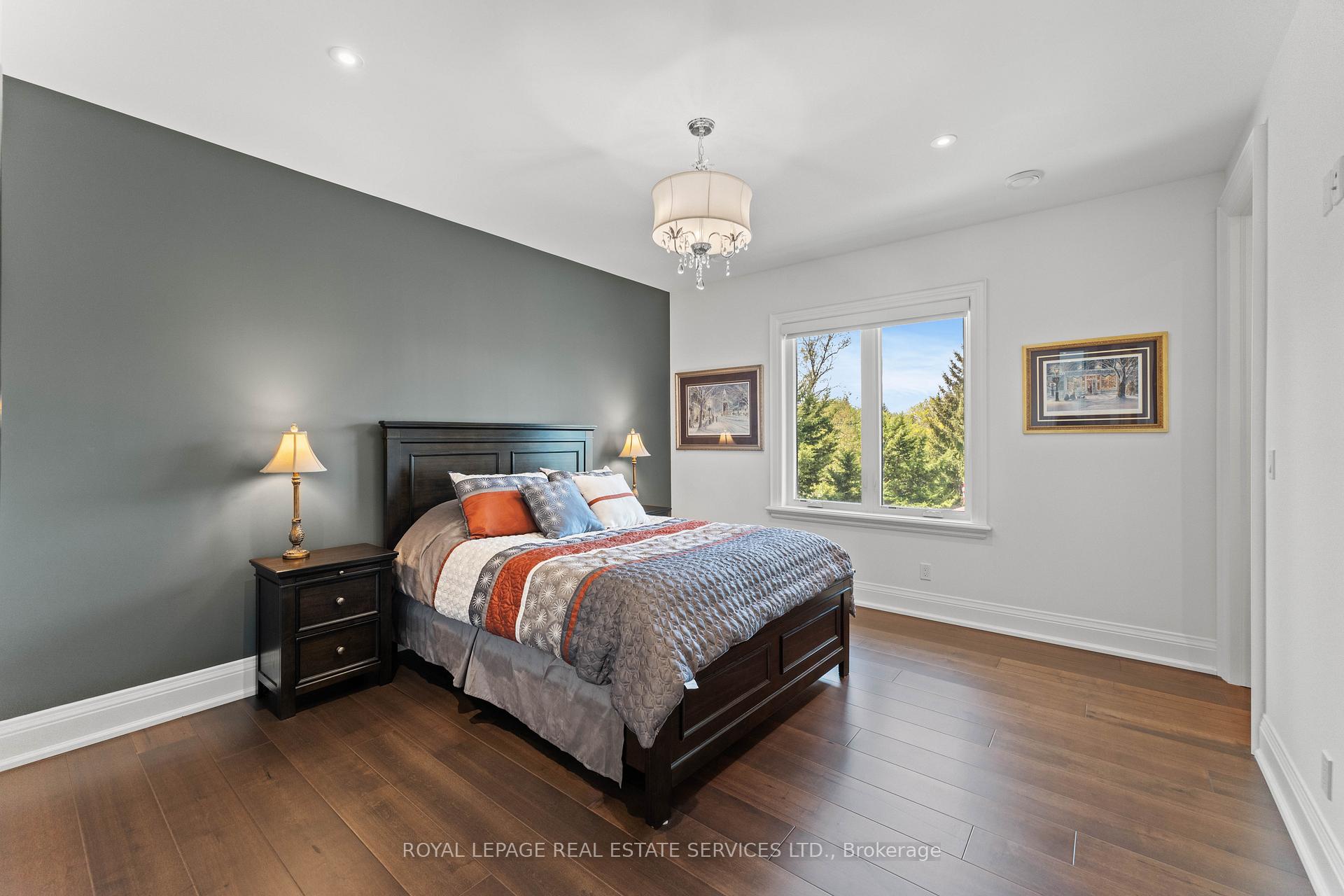 Photo 25 of 50 Fairway Drive, Aurora, Aurora Highlands — HOMEH