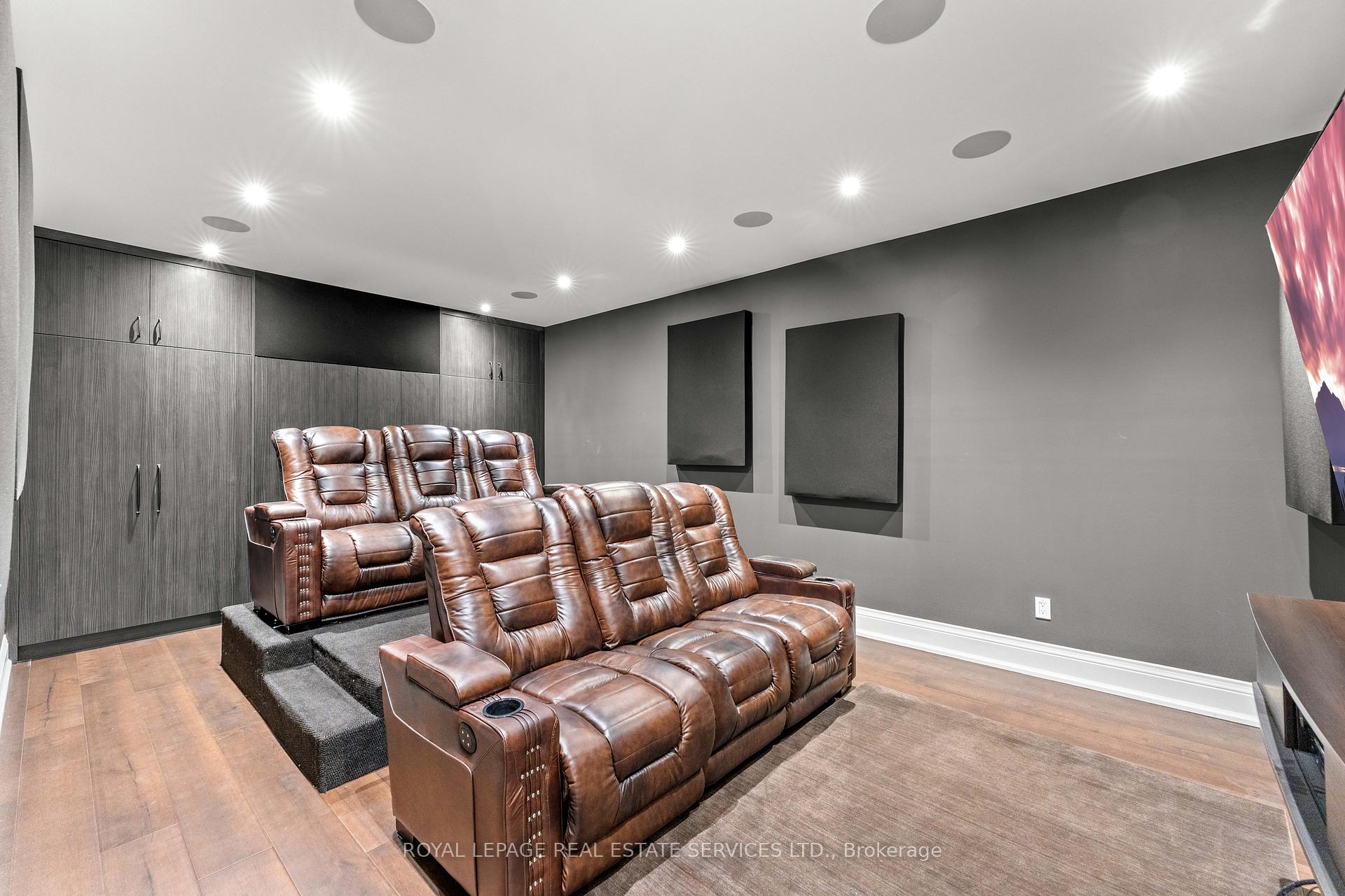 Photo 36 of 50 Fairway Drive, Aurora, Aurora Highlands — HOMEH