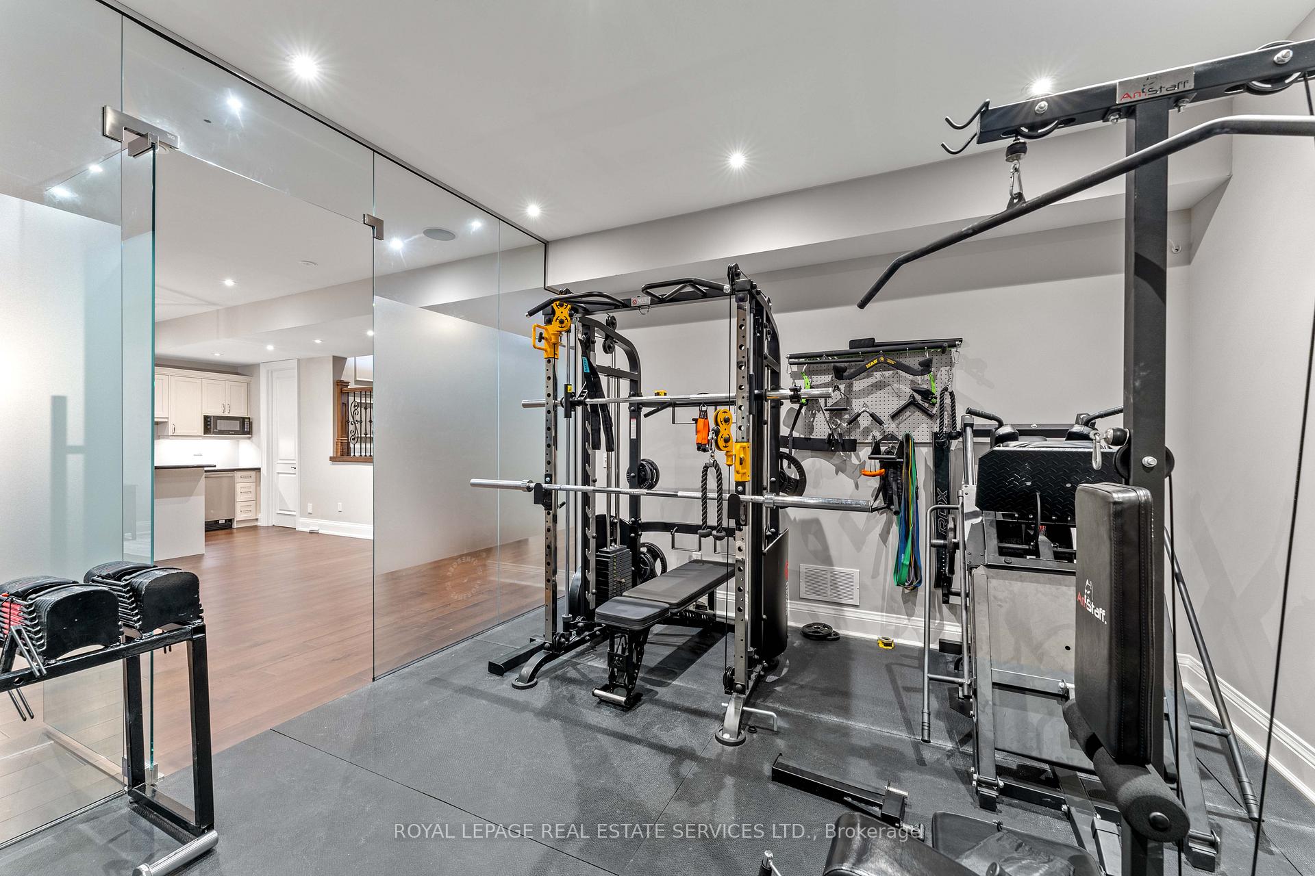 Photo 37 of 50 Fairway Drive, Aurora, Aurora Highlands — HOMEH