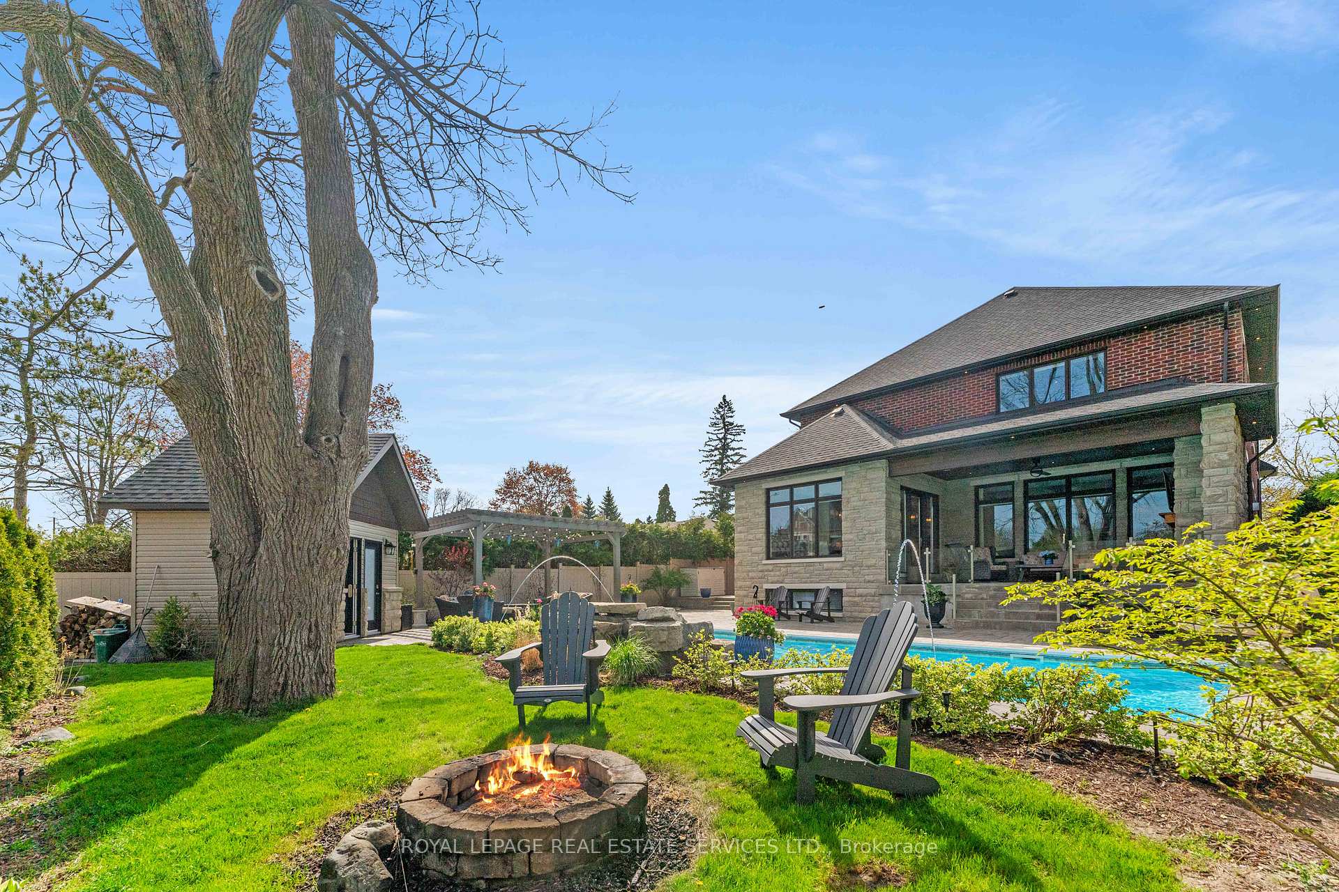Photo 43 of 50 Fairway Drive, Aurora, Aurora Highlands — HOMEH