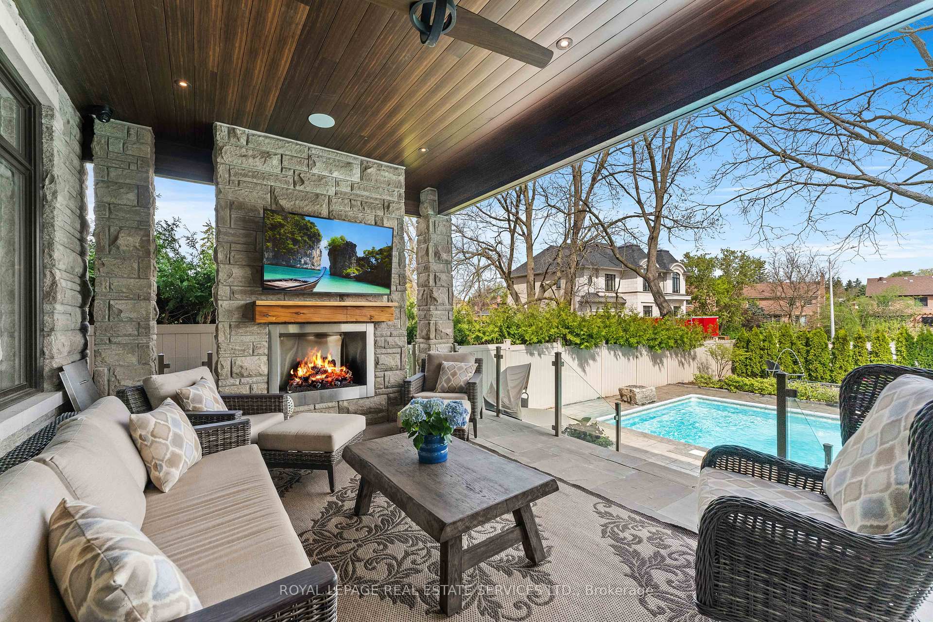 Photo 45 of 50 Fairway Drive, Aurora, Aurora Highlands — HOMEH