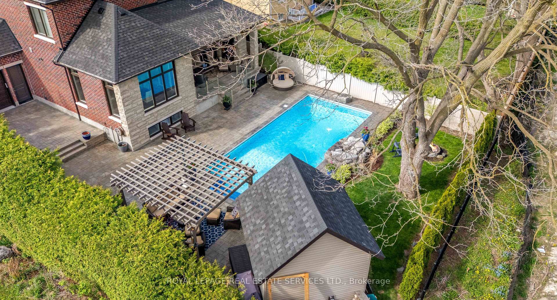 Photo 49 of 50 Fairway Drive, Aurora, Aurora Highlands — HOMEH