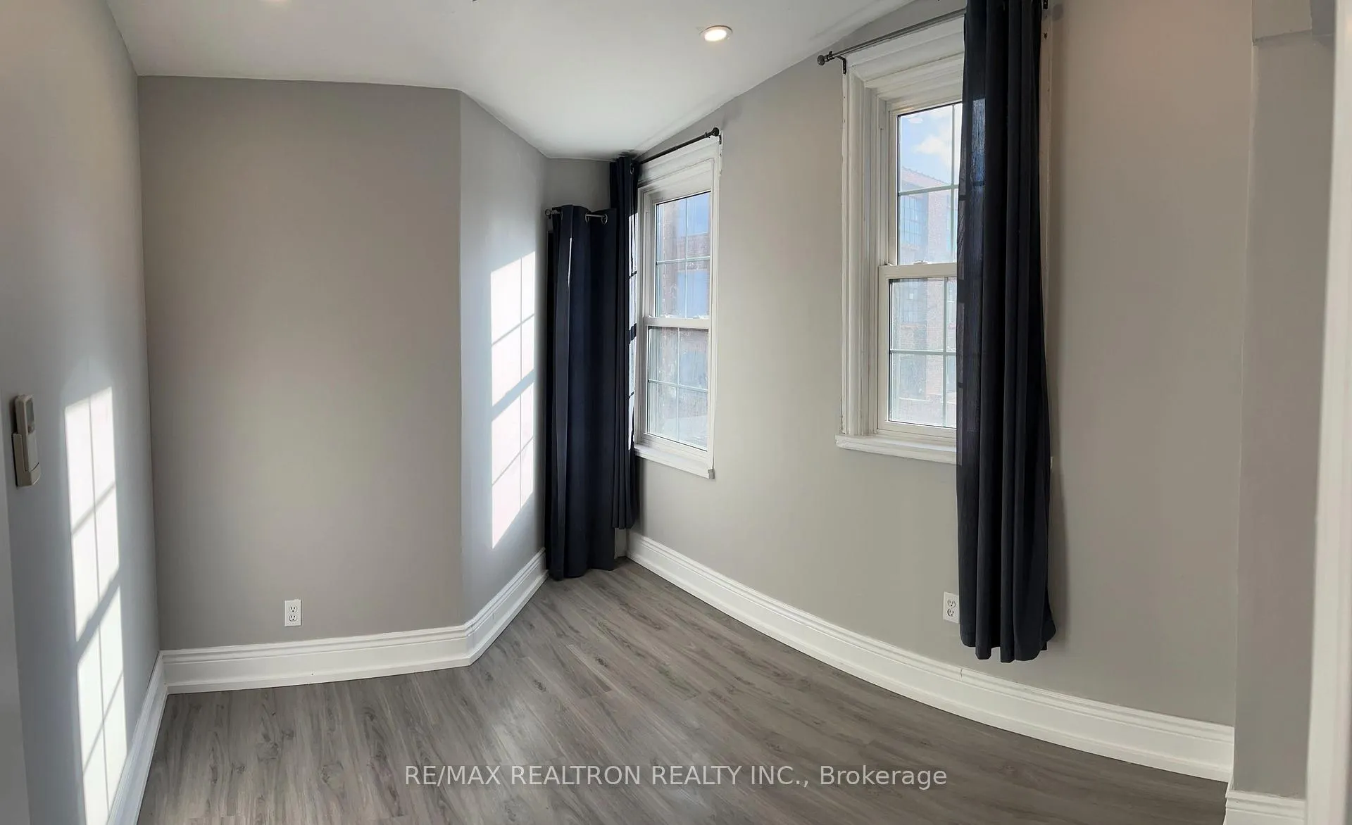 Photo 5 of Unit unit #7, 154 James Street, Hamilton, Beasley — HOMEH
