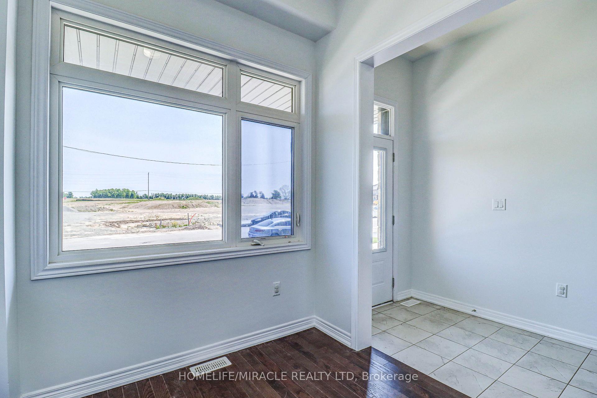 Photo 12 of 175 Fenchurch Manor, Barrie, Rural Barrie Southeast — HOMEH