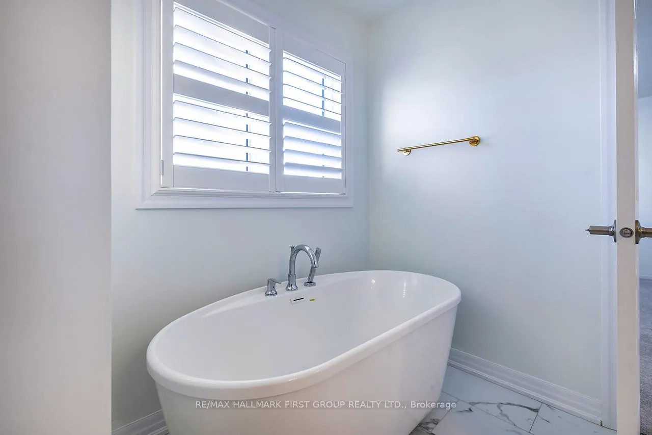 Photo 19 of 183 Flood Avenue, Clarington, Newcastle — HOMEH