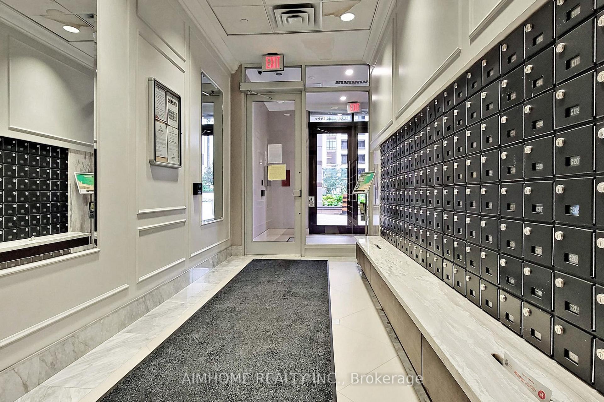 Photo 11 of Unit 807, 38 Cedarland Drive, Markham, Unionville — HOMEH