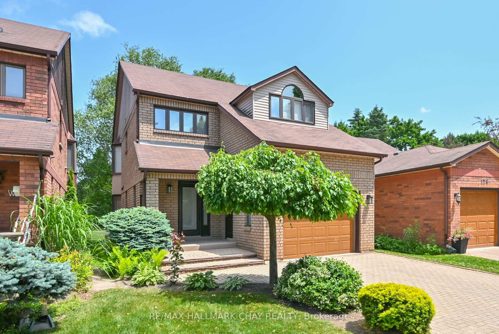 Photo 2 of 176 Green Briar Road, New Tecumseth, Alliston — HOMEH
