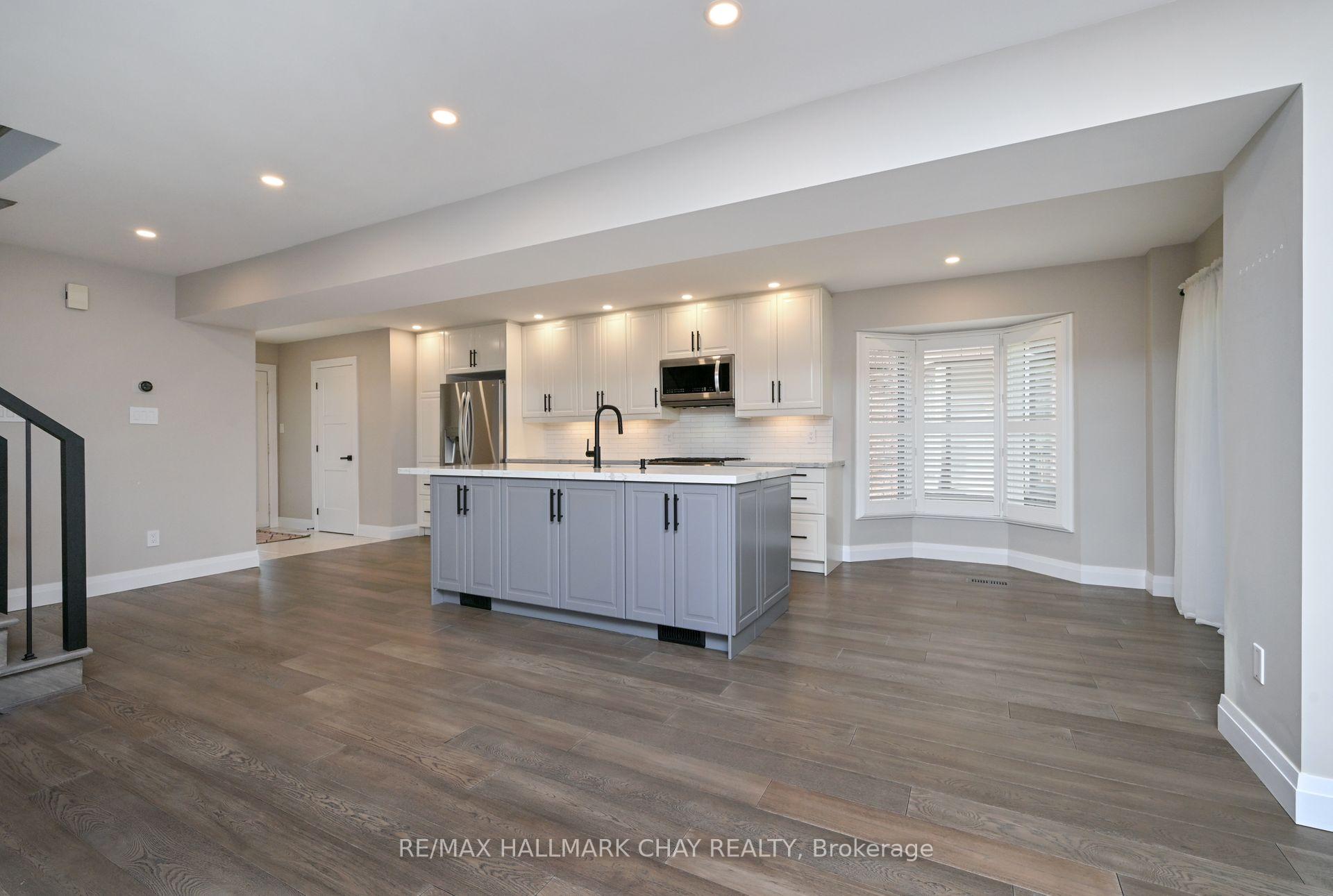 Photo 8 of 176 Green Briar Road, New Tecumseth, Alliston — HOMEH
