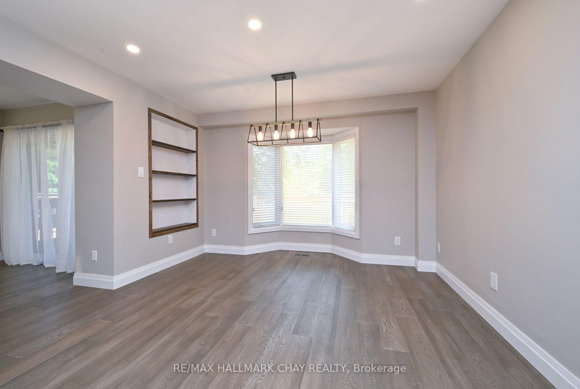 Photo 15 of 176 Green Briar Road, New Tecumseth, Alliston — HOMEH
