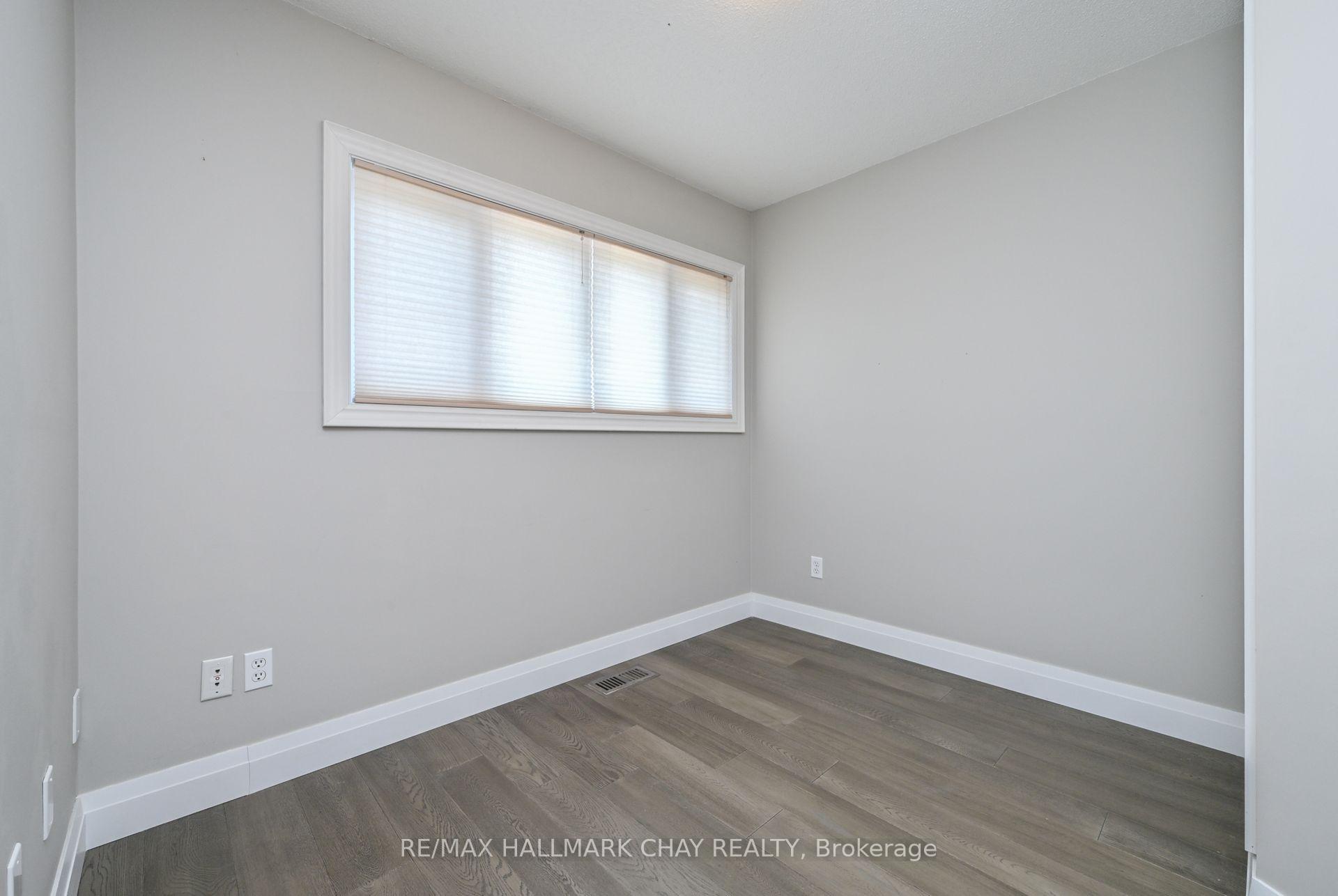 Photo 19 of 176 Green Briar Road, New Tecumseth, Alliston — HOMEH
