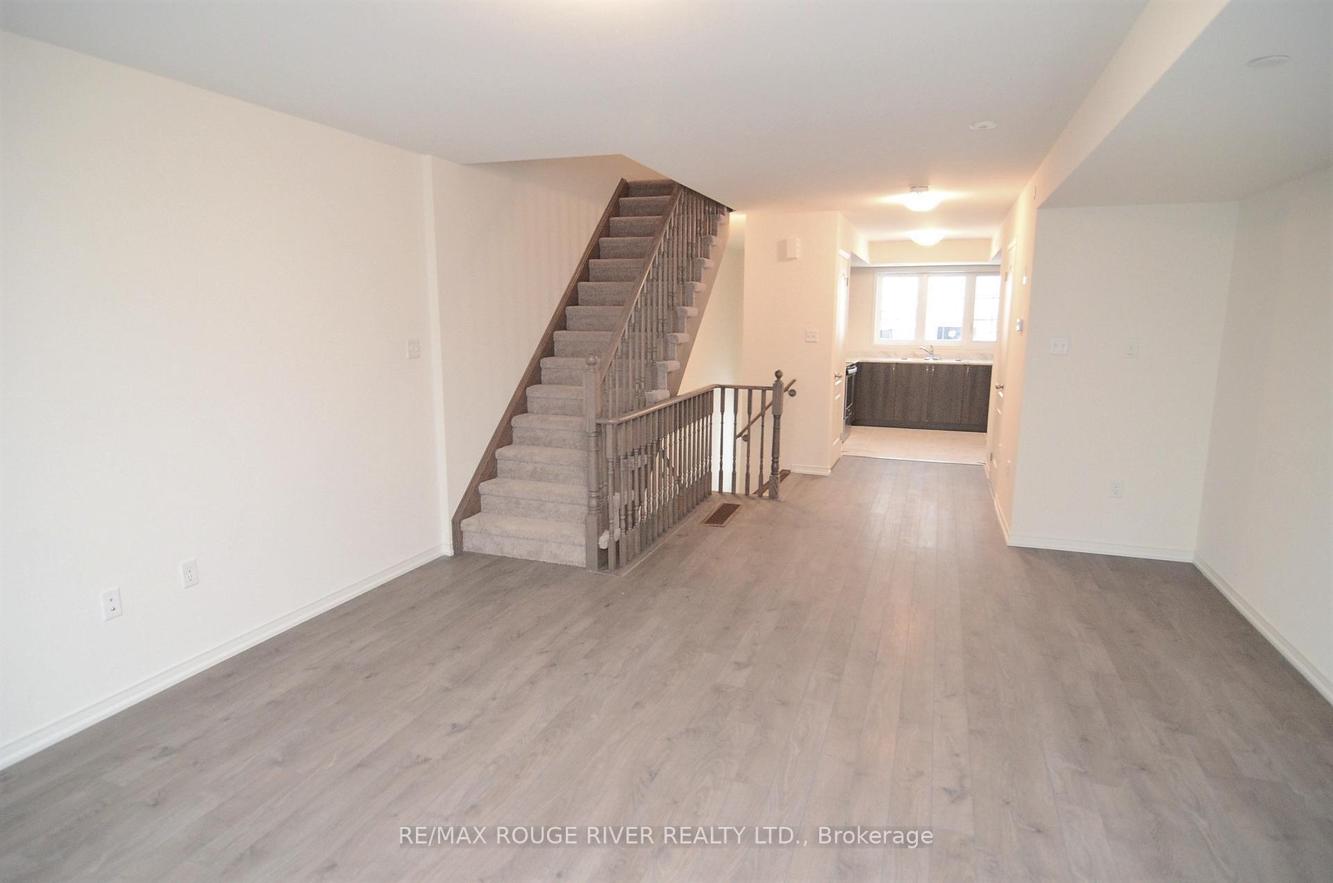 Photo 8 of 2755 Deputy Minister Path, Oshawa, Windfields — HOMEH