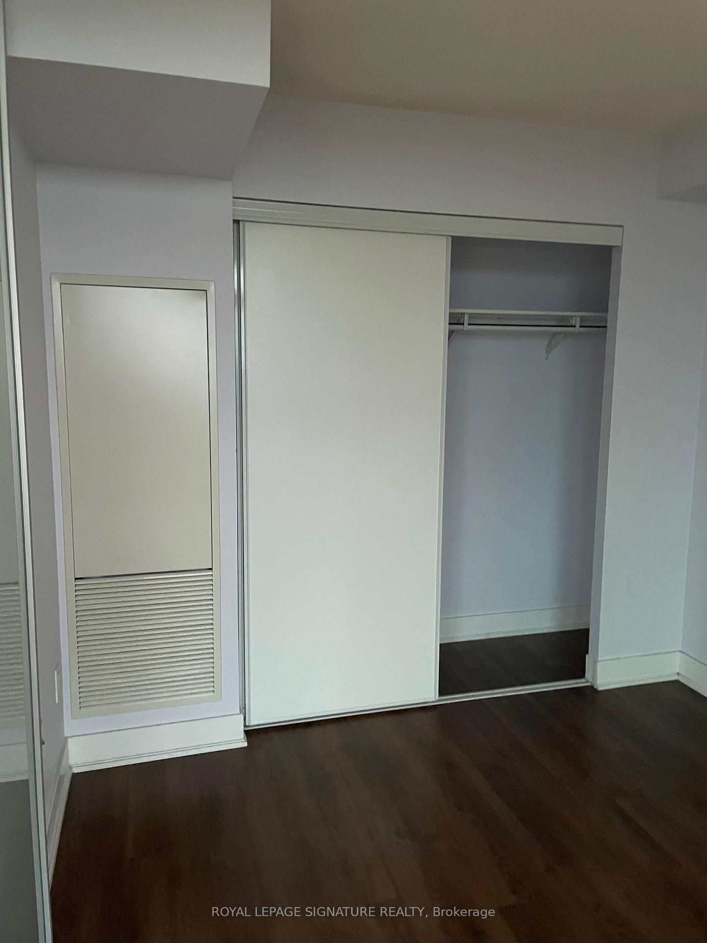 Photo 3 of Unit 2106, 1048 Broadview Avenue, Toronto, Broadview North — HOMEH