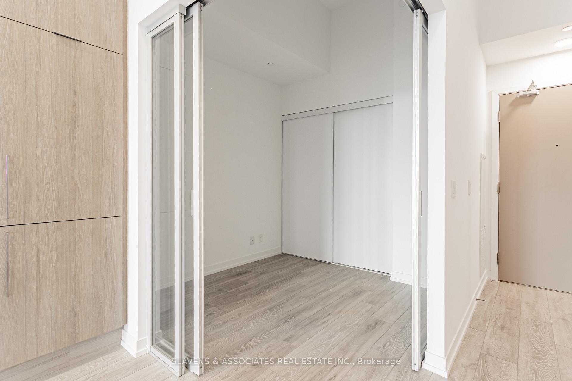 Photo 4 of Unit PH2, 2020 Bathurst Street, Toronto, Humewood-Cedarvale — HOMEH