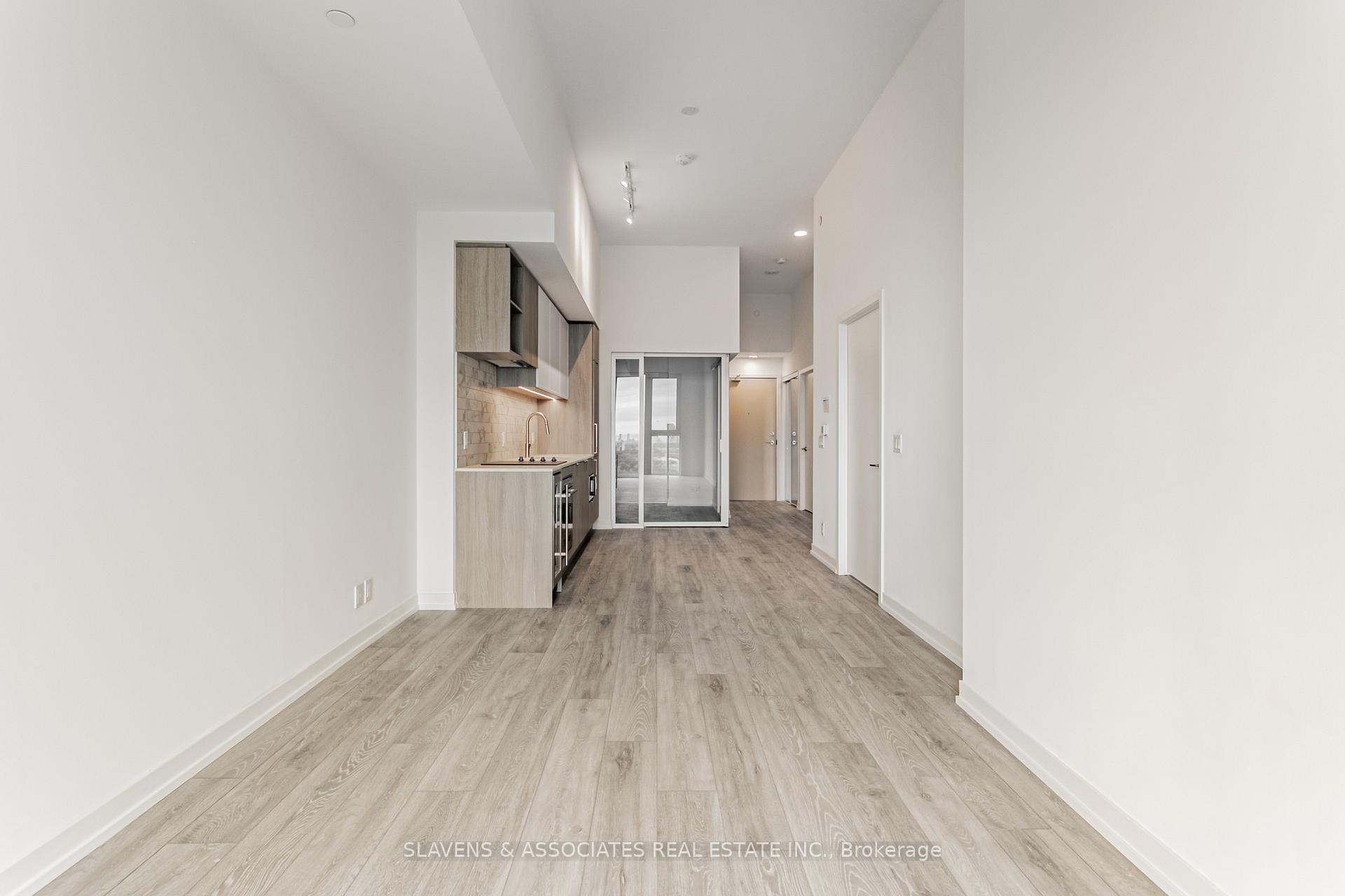 Photo 11 of Unit PH2, 2020 Bathurst Street, Toronto, Humewood-Cedarvale — HOMEH