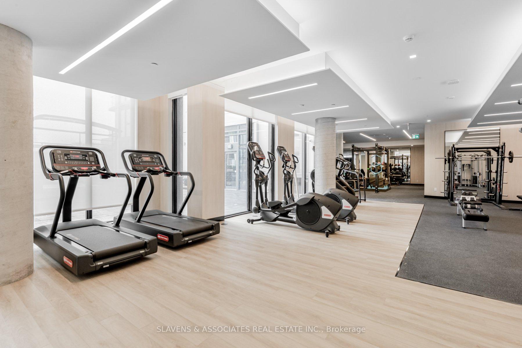 Photo 31 of Unit PH2, 2020 Bathurst Street, Toronto, Humewood-Cedarvale — HOMEH
