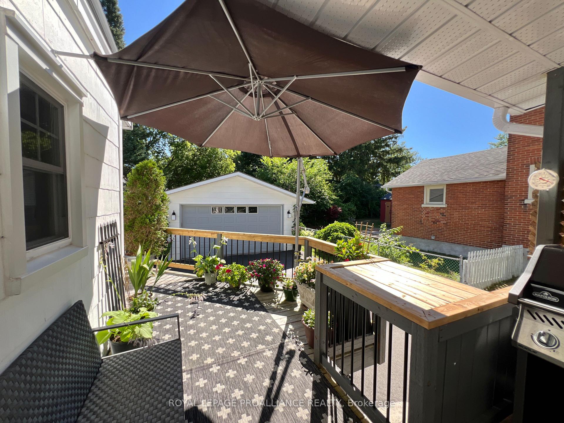 Photo 25 of 173 Foster Avenue, Belleville, Belleville Ward — HOMEH