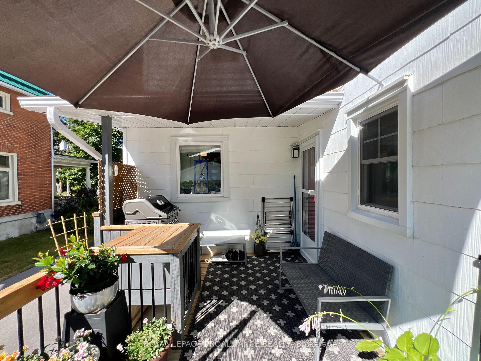 Photo 27 of 173 Foster Avenue, Belleville, Belleville Ward — HOMEH