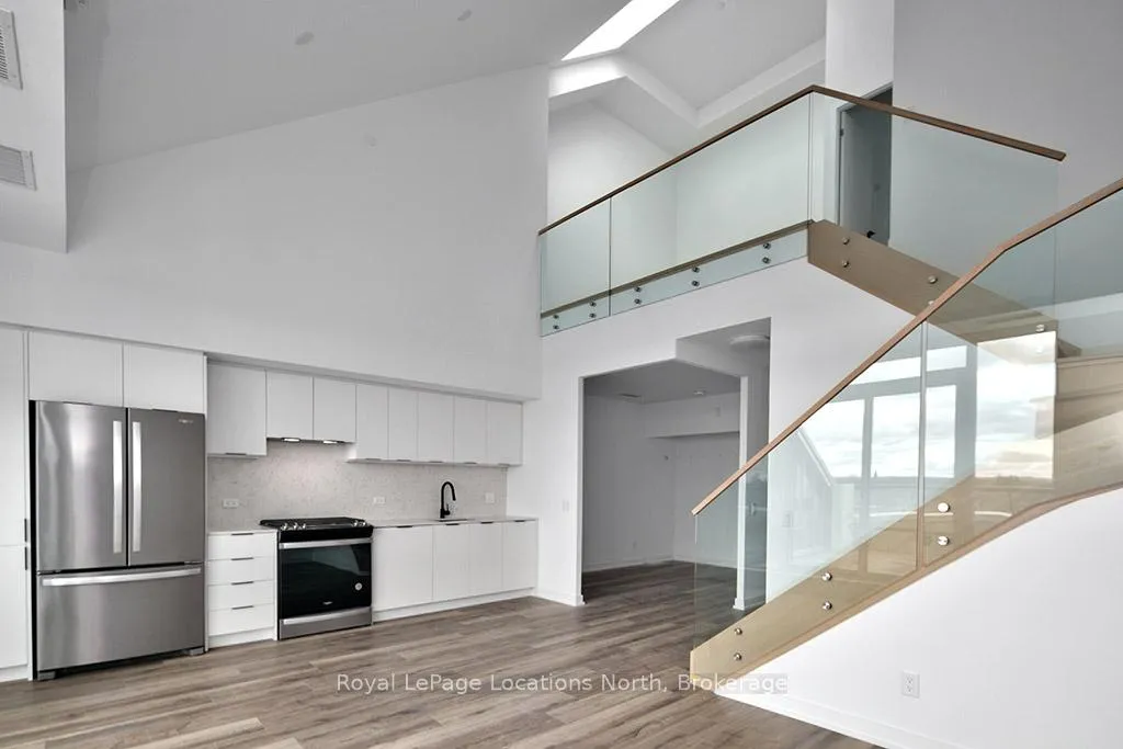 Photo 5 of Unit 612, 31 Huron Street, Collingwood — HOMEH