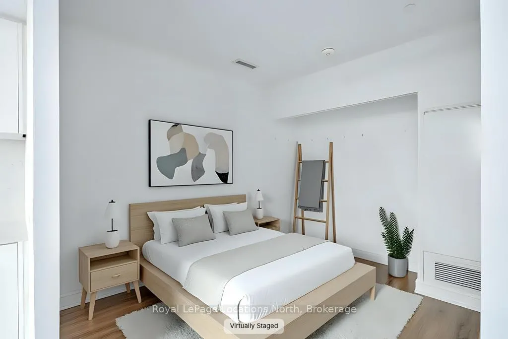 Photo 10 of Unit 612, 31 Huron Street, Collingwood — HOMEH