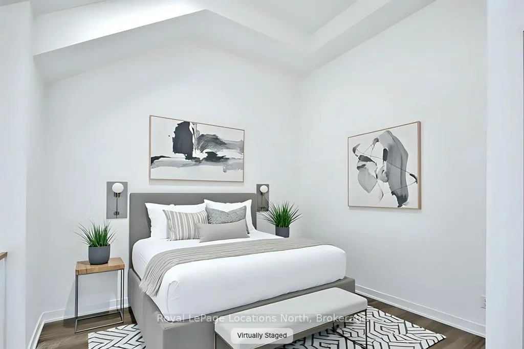 Photo 17 of Unit 612, 31 Huron Street, Collingwood — HOMEH