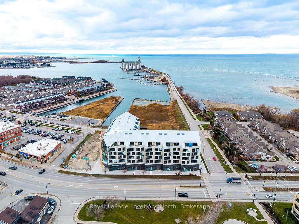Photo 25 of Unit 612, 31 Huron Street, Collingwood — HOMEH