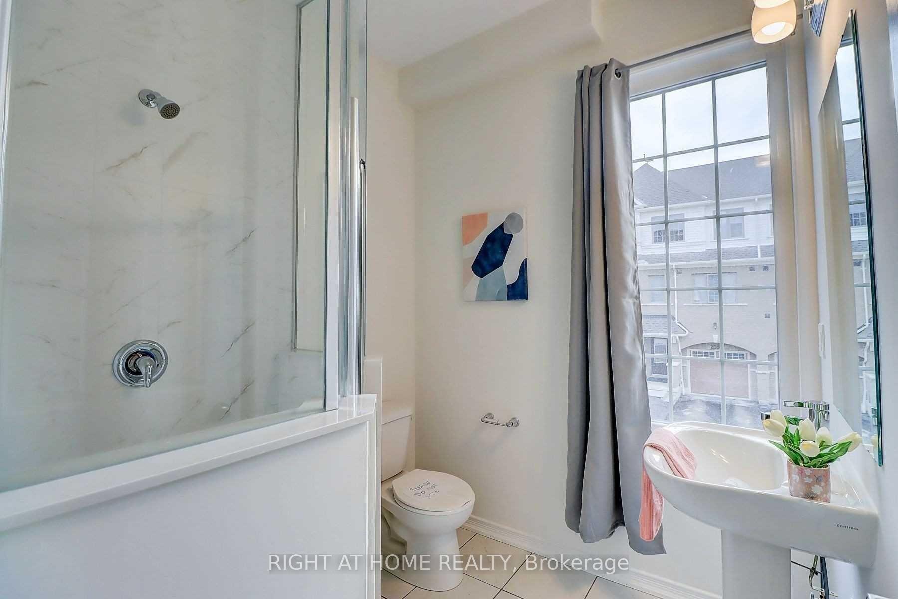 Photo 12 of 2552 Earleville Path, Oshawa, Windfields — HOMEH