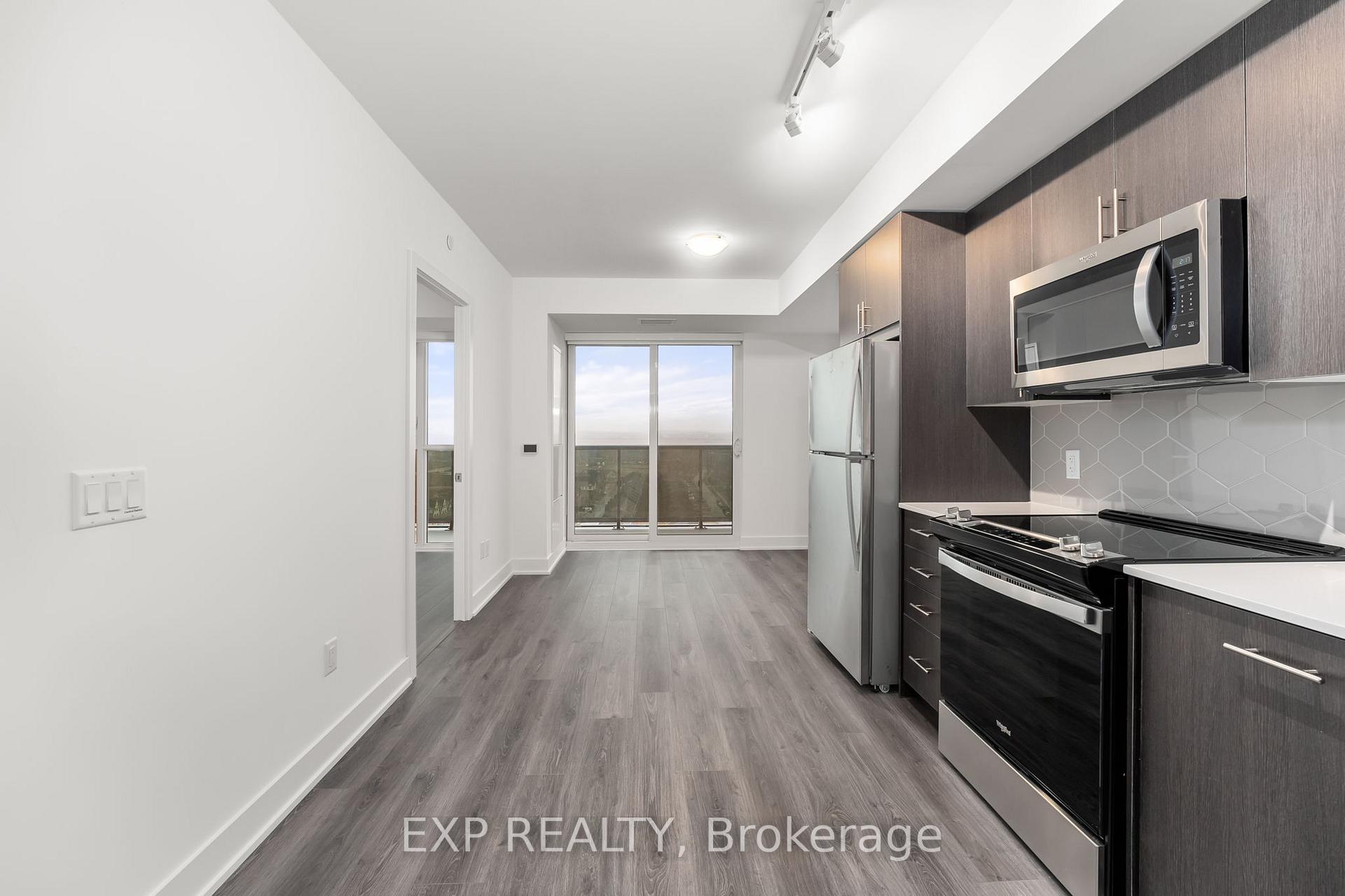 Photo 4 of Unit 1605, 2545 Simcoe Street N, Oshawa, Windfields — HOMEH