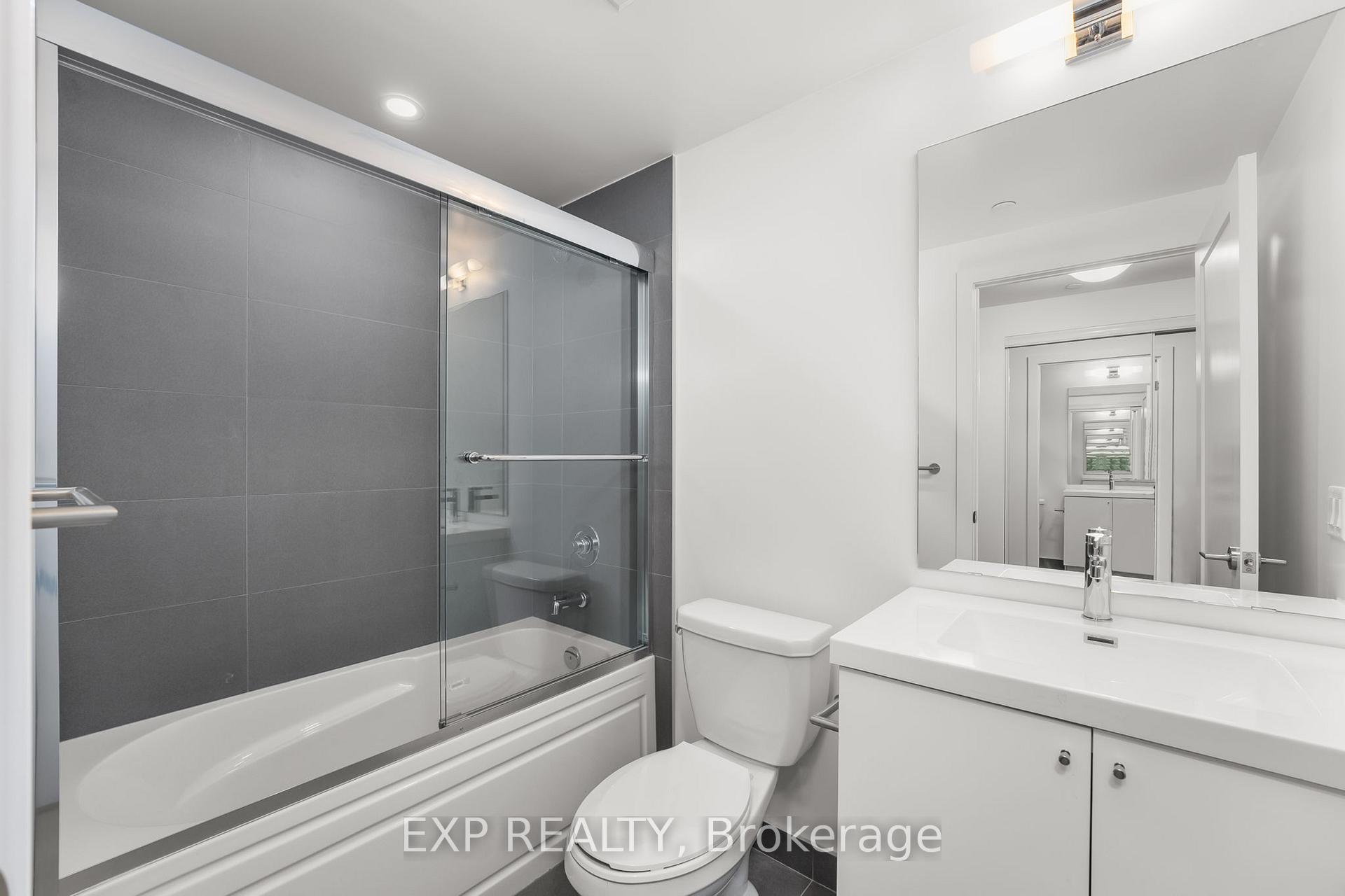 Photo 14 of Unit 1605, 2545 Simcoe Street N, Oshawa, Windfields — HOMEH