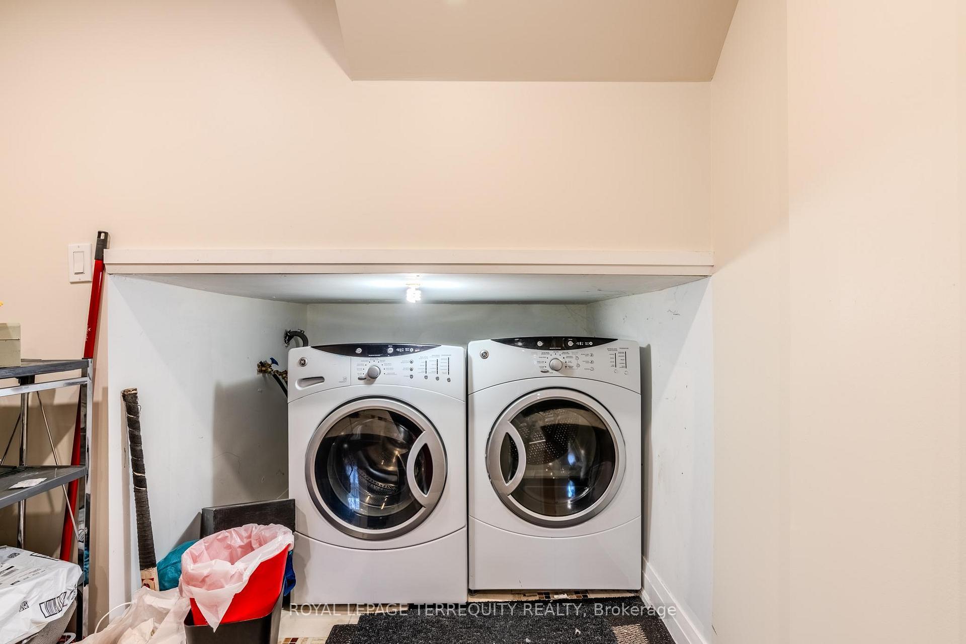 Photo 30 of 84 Moregate Crescent, Brampton, Central Park — HOMEH