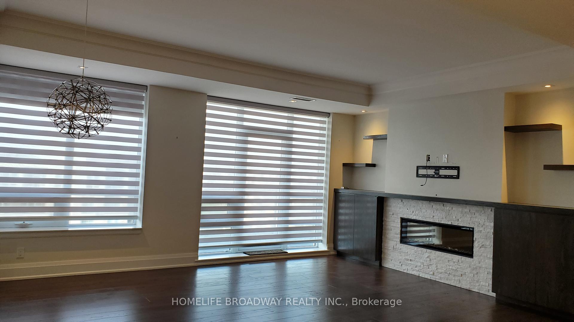 Photo 3 of Unit 908, 15 Stollery Pond Crescent, Markham, Angus Glen — HOMEH