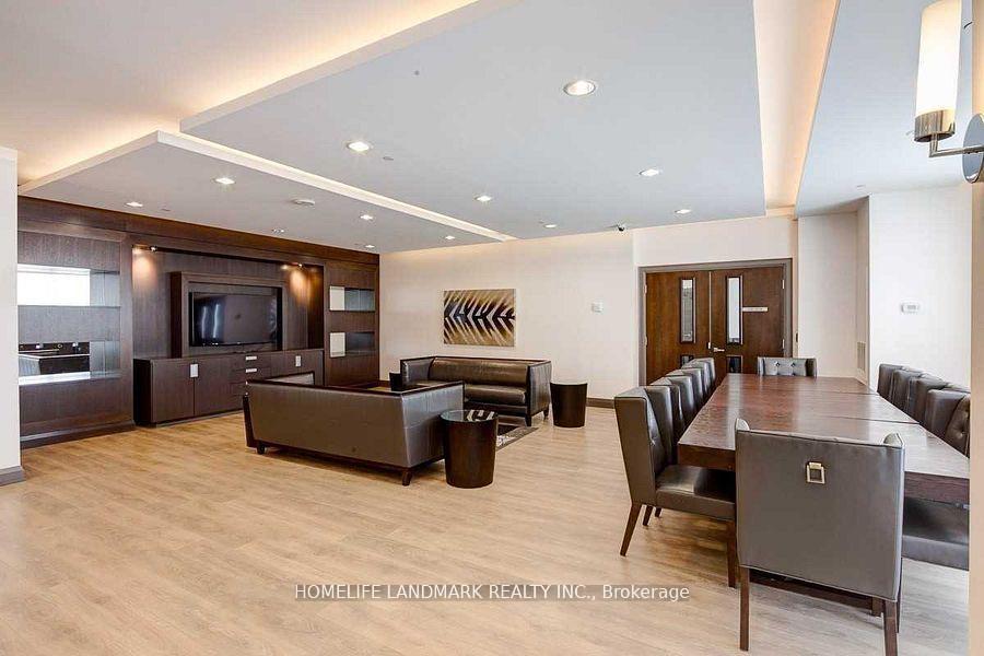 Photo 17 of Unit 635, 7165 Yonge Street, Markham, Grandview — HOMEH
