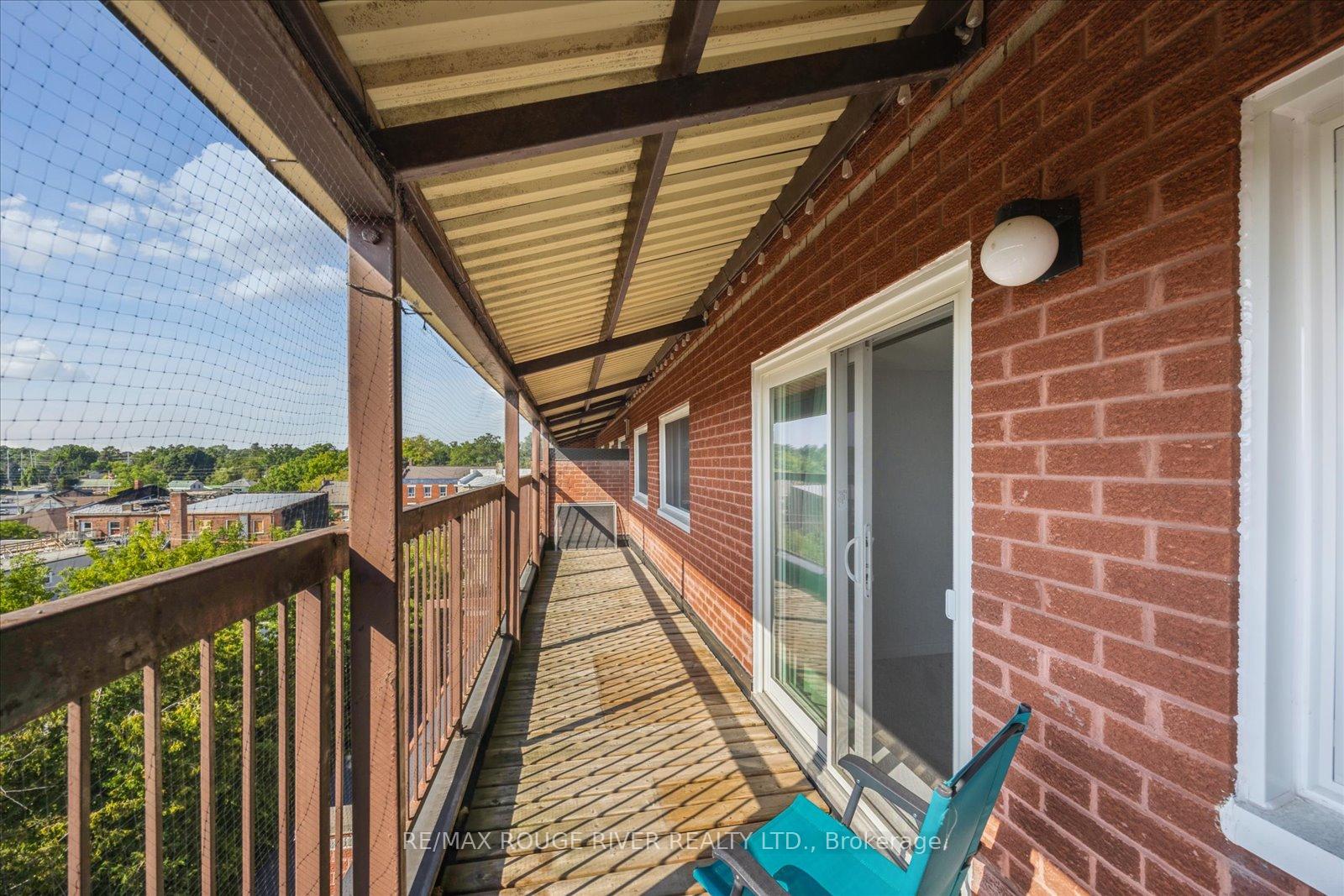 Photo 16 of Unit 601, 144 Queen Street, Clarington, Bowmanville — HOMEH