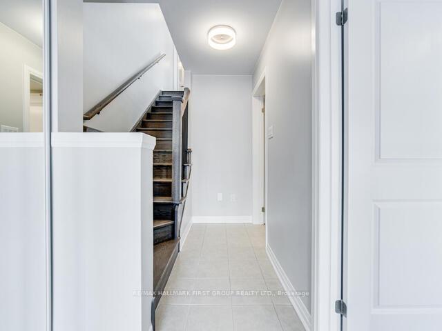 Photo 13 of 17 Clarington Boulevard, Clarington, Bowmanville — HOMEH