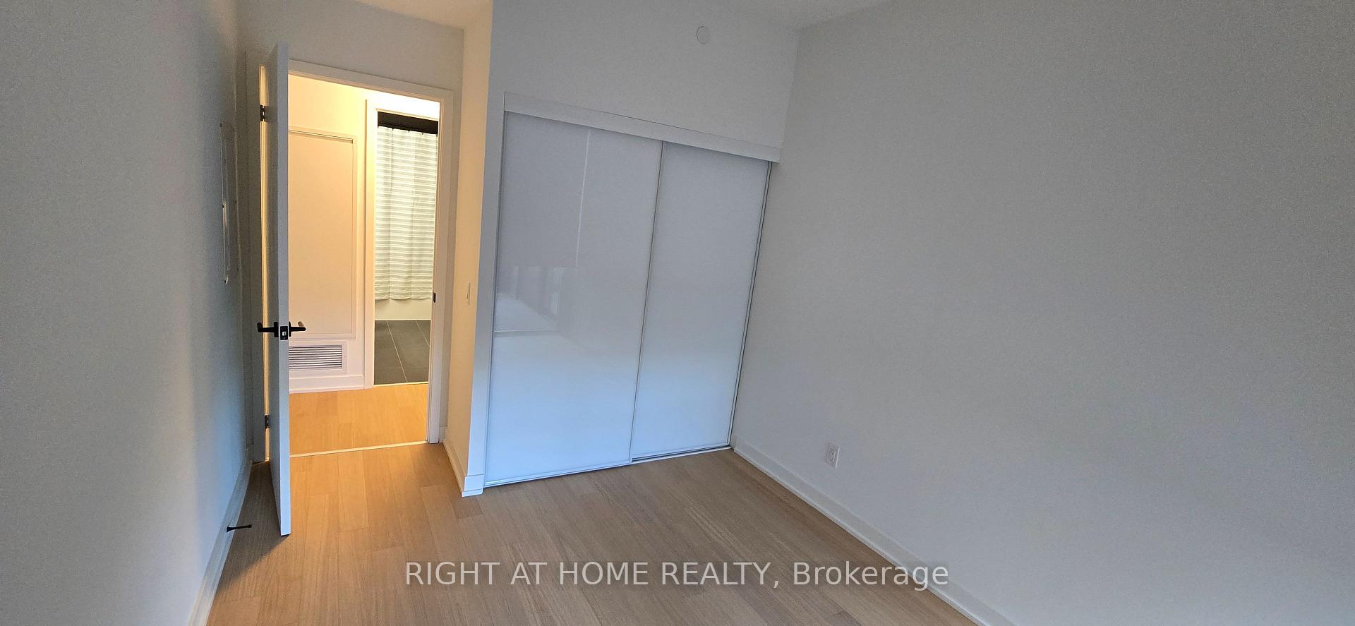 Photo 14 of Unit 327, 31 Huron Street, Collingwood — HOMEH