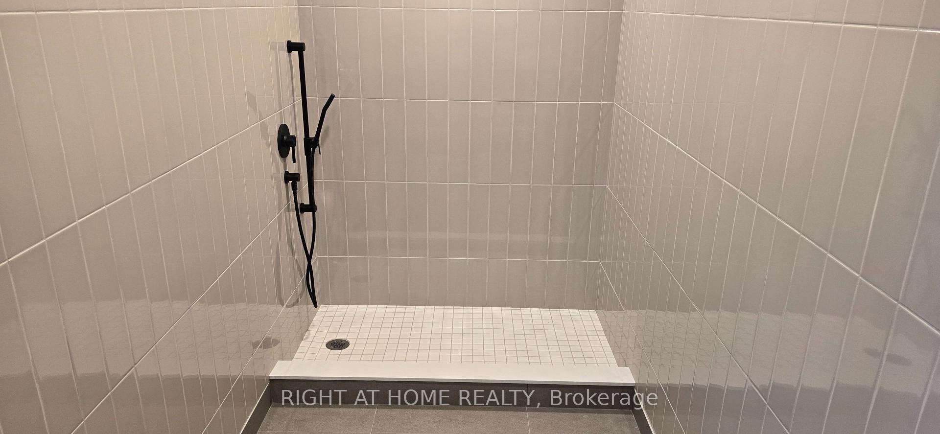 Photo 23 of Unit 327, 31 Huron Street, Collingwood — HOMEH