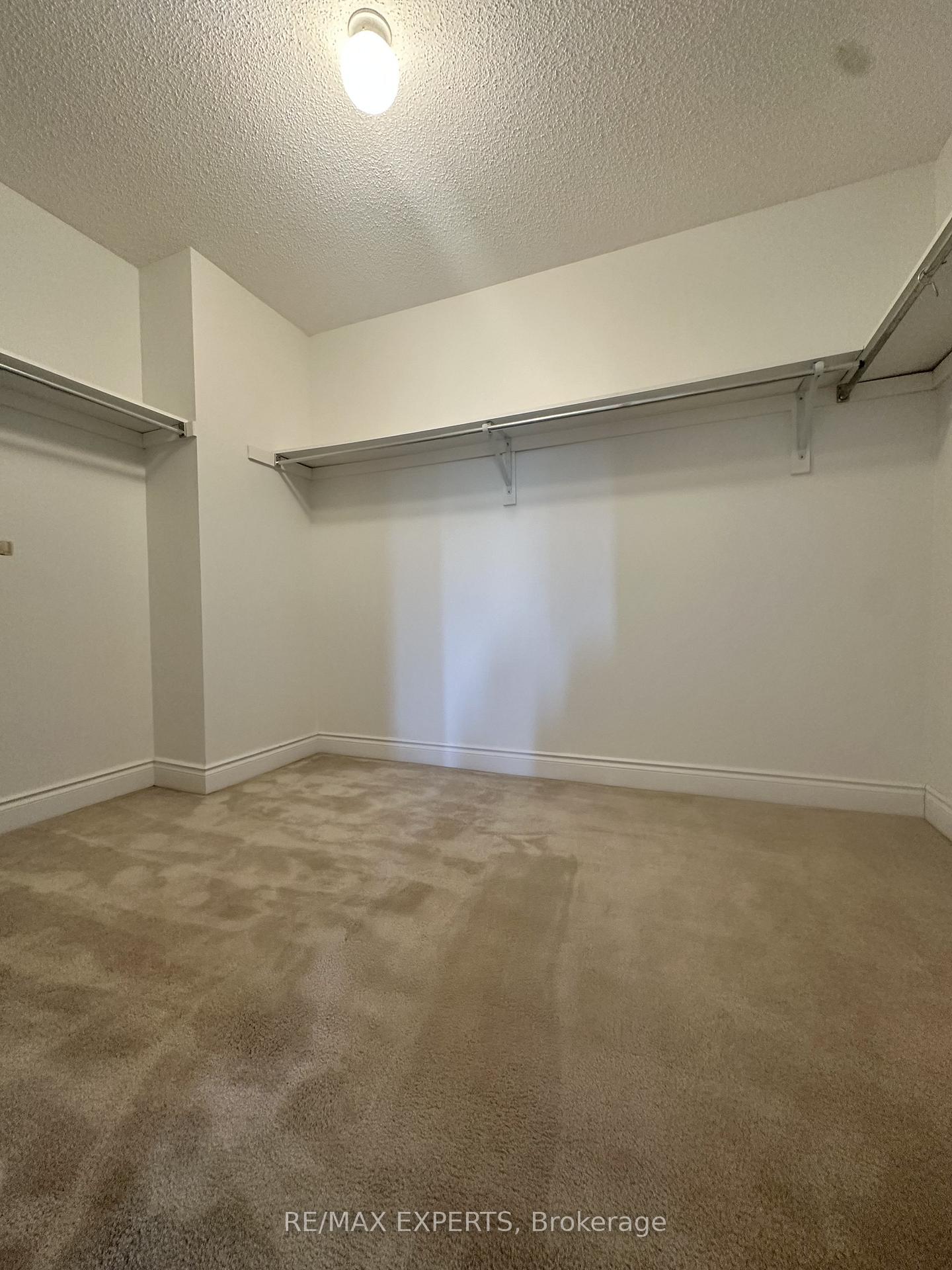 Photo 22 of 2 Louvre Circle, Brampton, Vales of Castlemore North — HOMEH