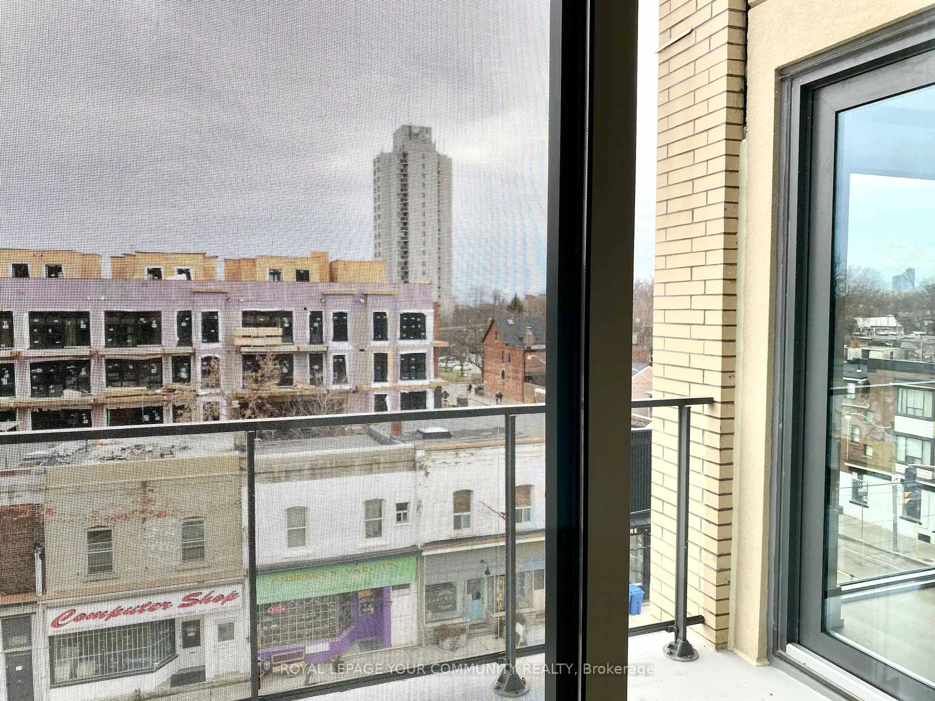 Photo 12 of Unit 401, 495 Logan Avenue, Toronto, North Riverdale — HOMEH