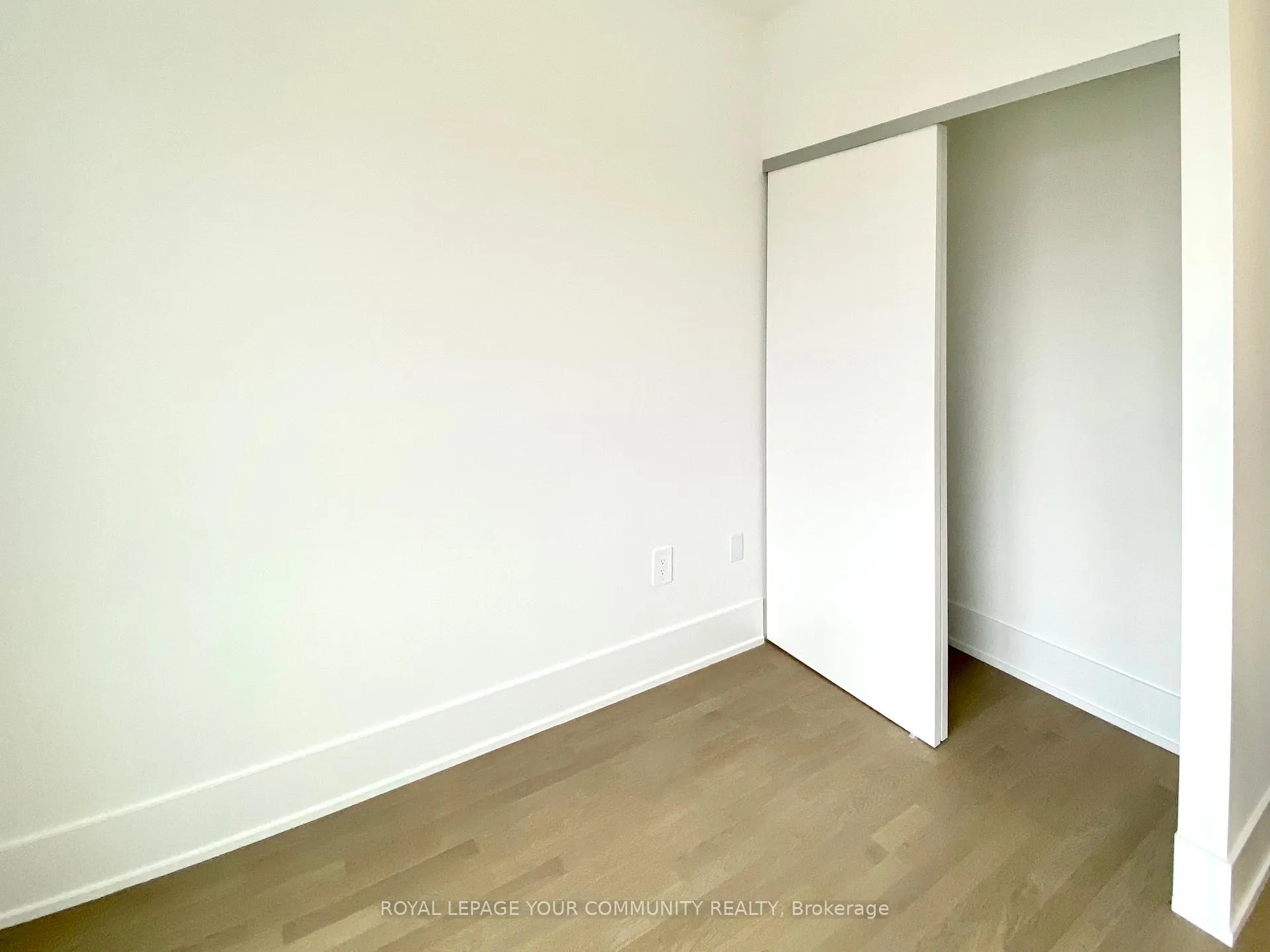 Photo 17 of Unit 401, 495 Logan Avenue, Toronto, North Riverdale — HOMEH