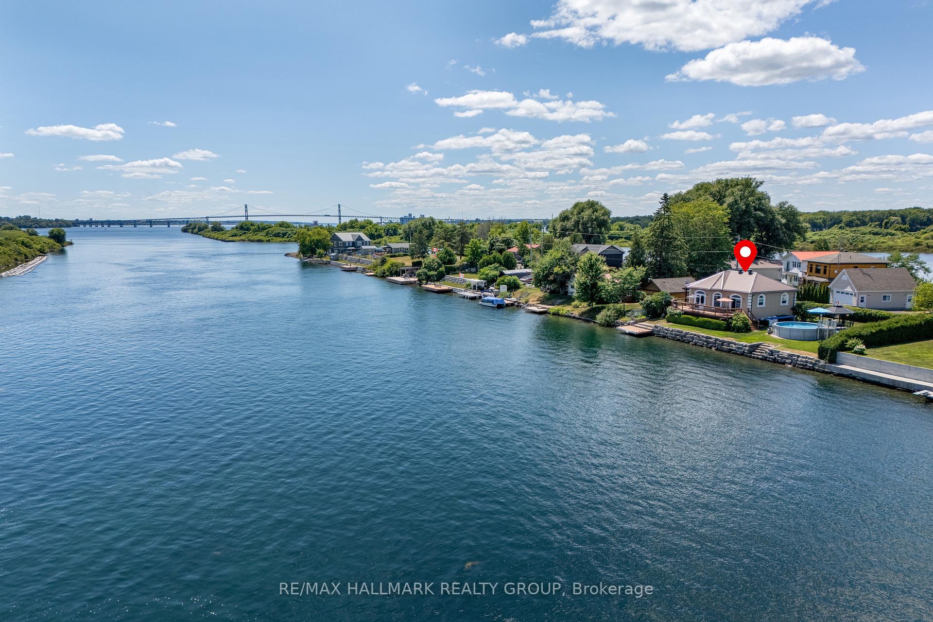 Photo 2 of 33 Tuttle Point, Edwardsburgh/Cardinal, Edwardsburgh/Cardinal Twp — HOMEH