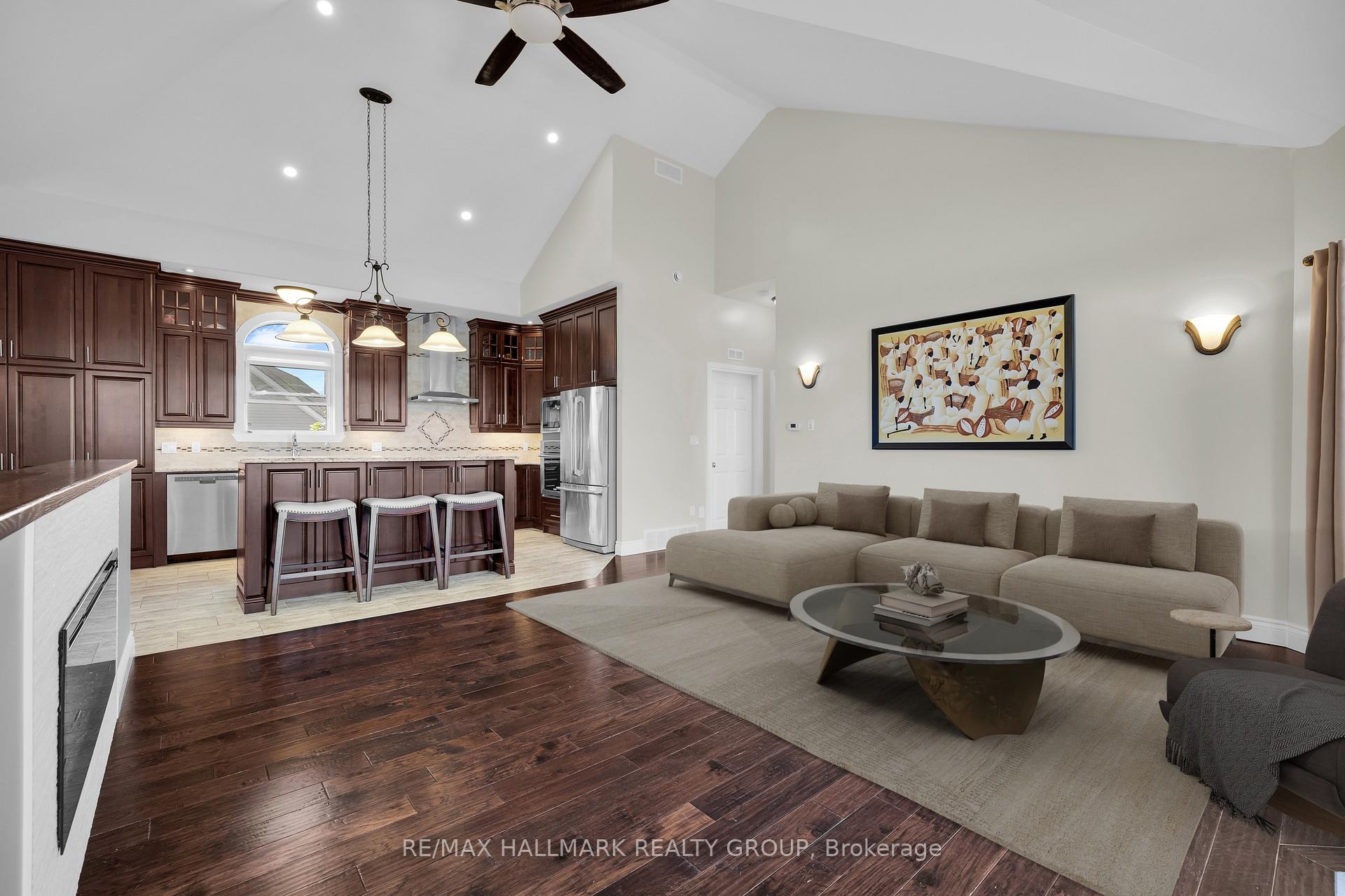 Photo 10 of 33 Tuttle Point, Edwardsburgh/Cardinal, Edwardsburgh/Cardinal Twp — HOMEH