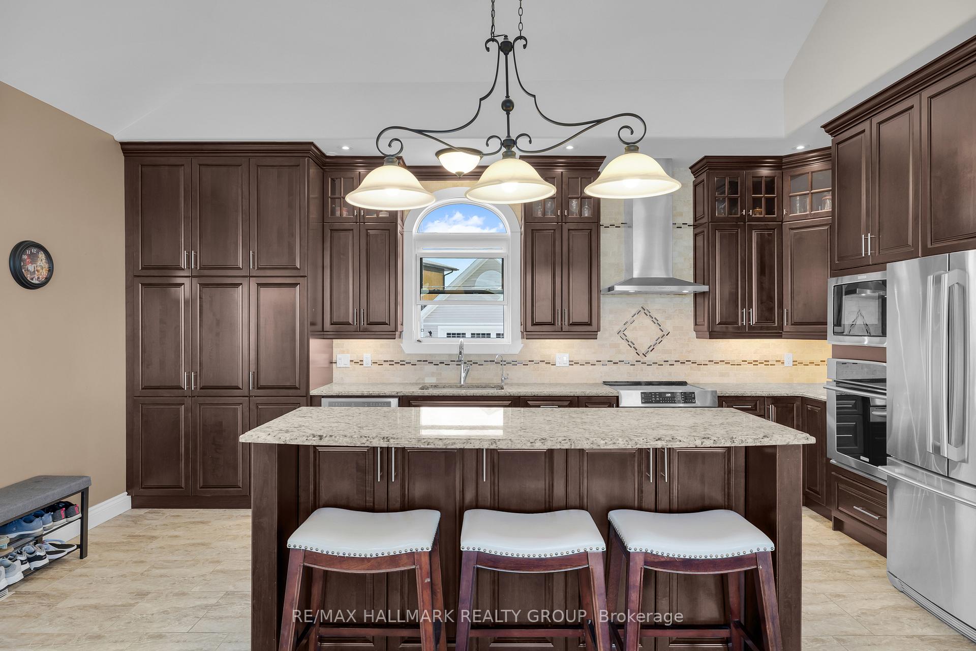 Photo 13 of 33 Tuttle Point, Edwardsburgh/Cardinal, Edwardsburgh/Cardinal Twp — HOMEH