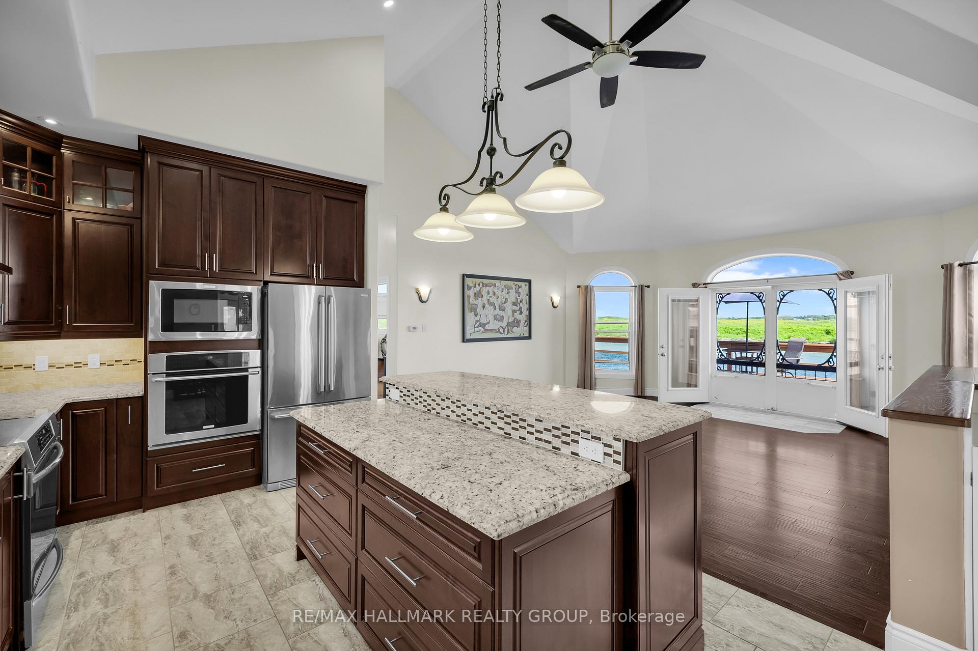 Photo 16 of 33 Tuttle Point, Edwardsburgh/Cardinal, Edwardsburgh/Cardinal Twp — HOMEH
